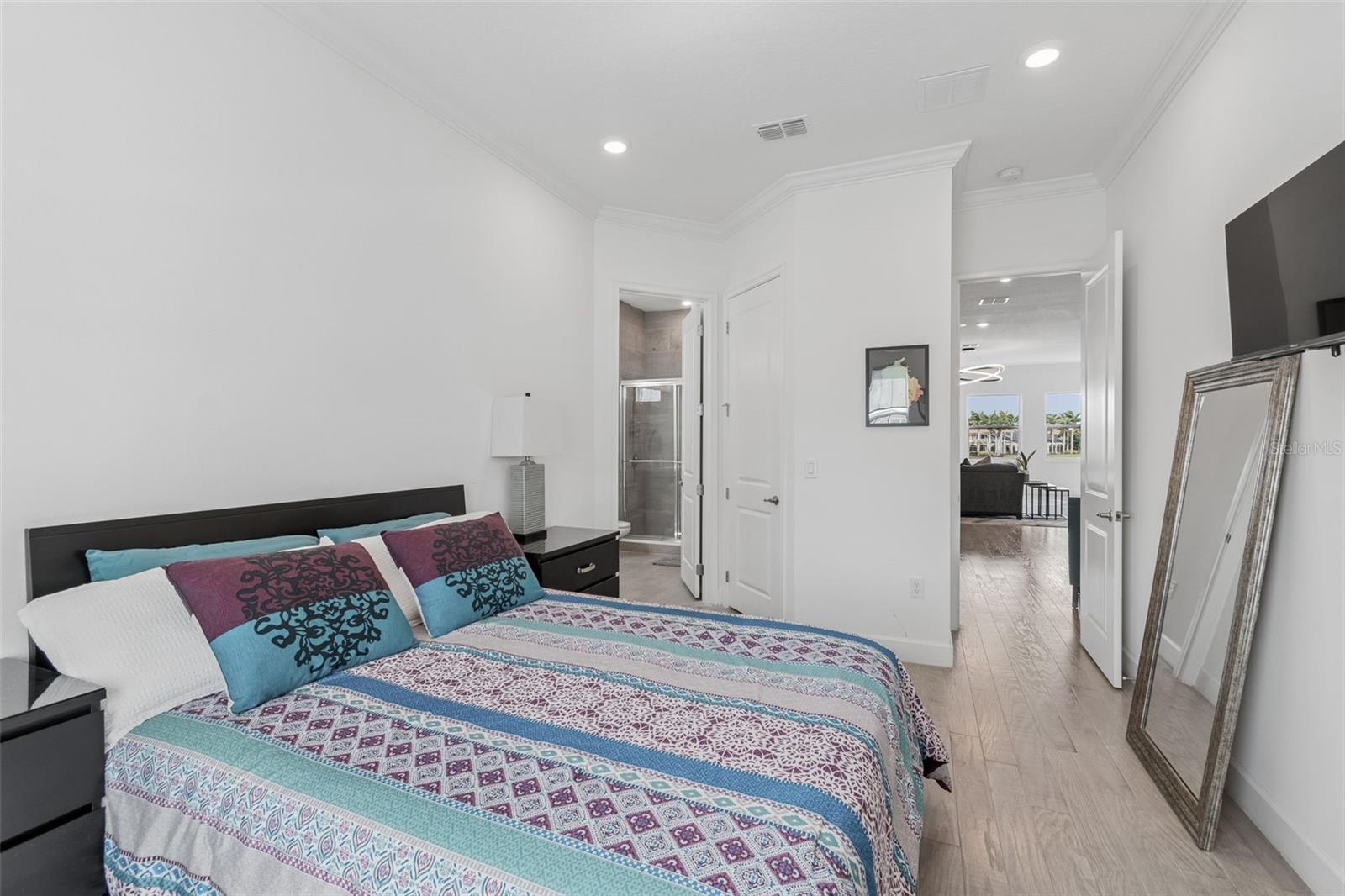 823 MANNS HARBOR DR — photo 48