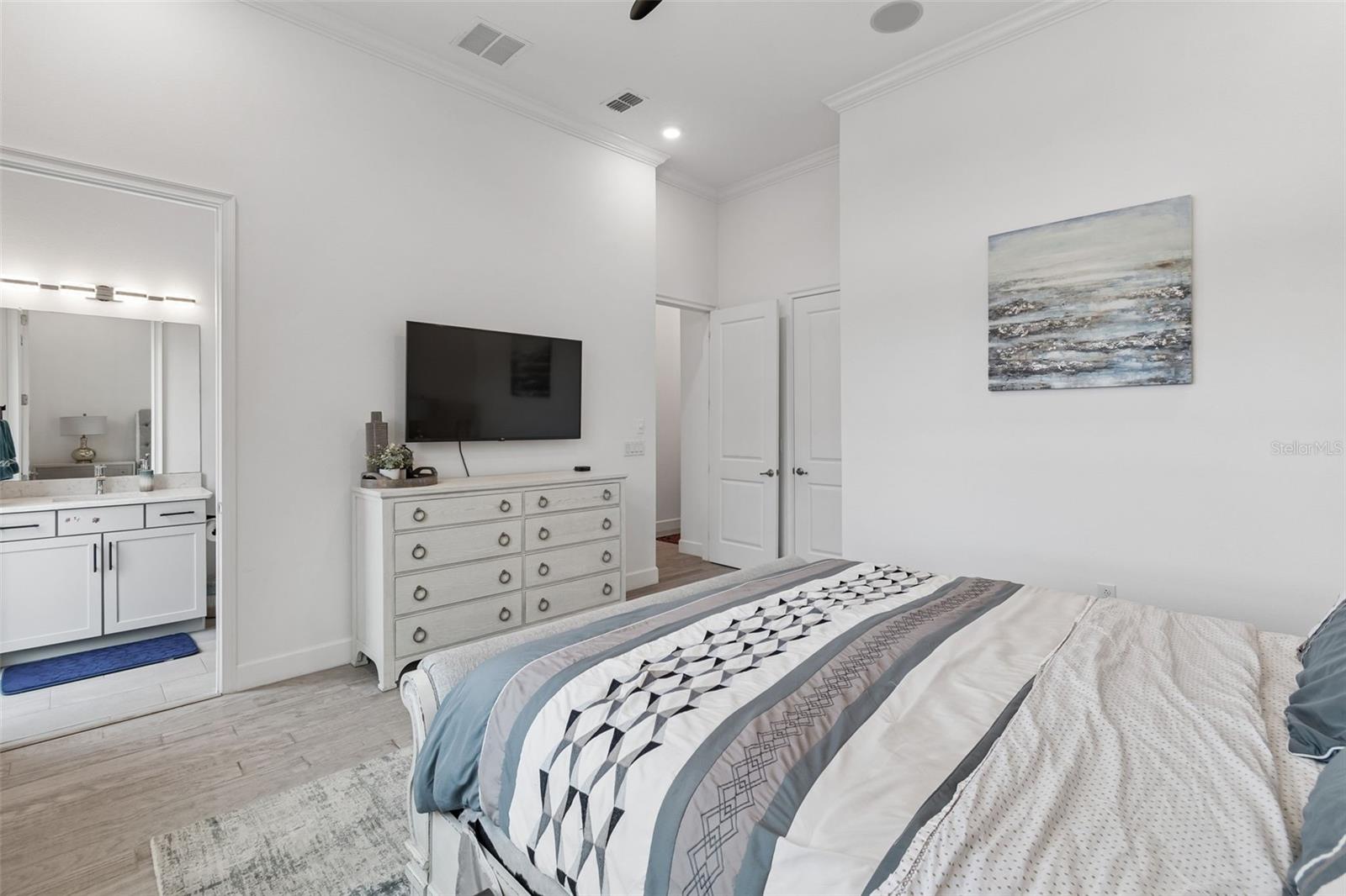 823 MANNS HARBOR DR — photo 25