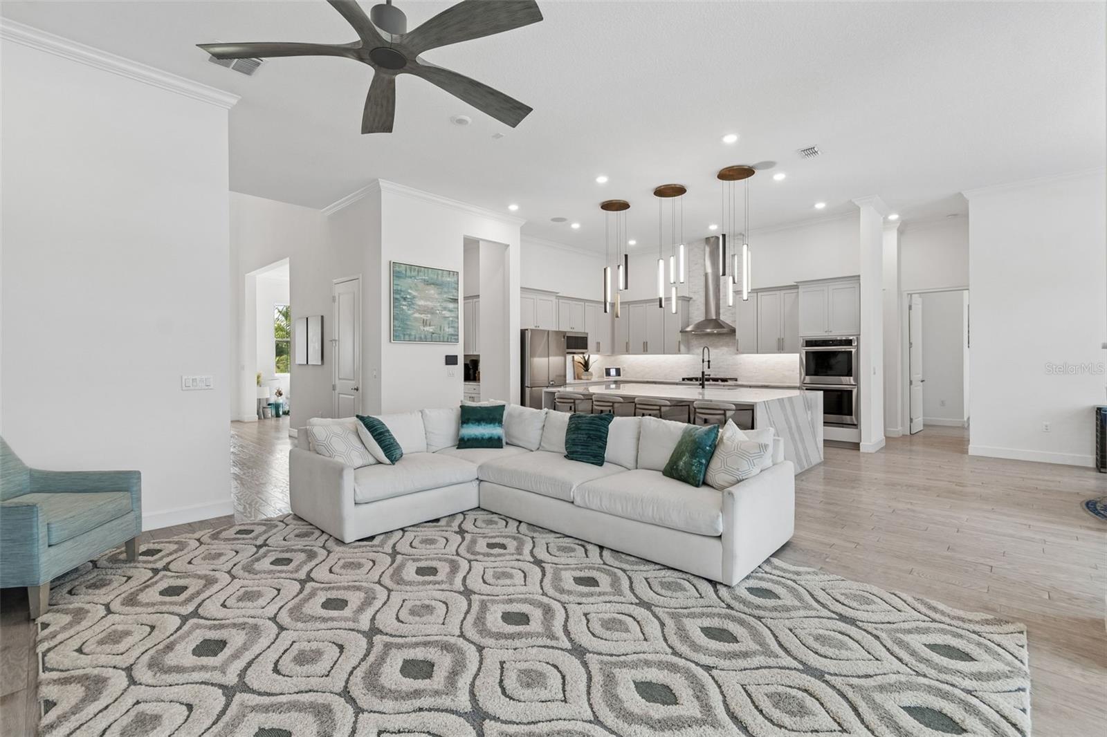 823 MANNS HARBOR DR — photo 14