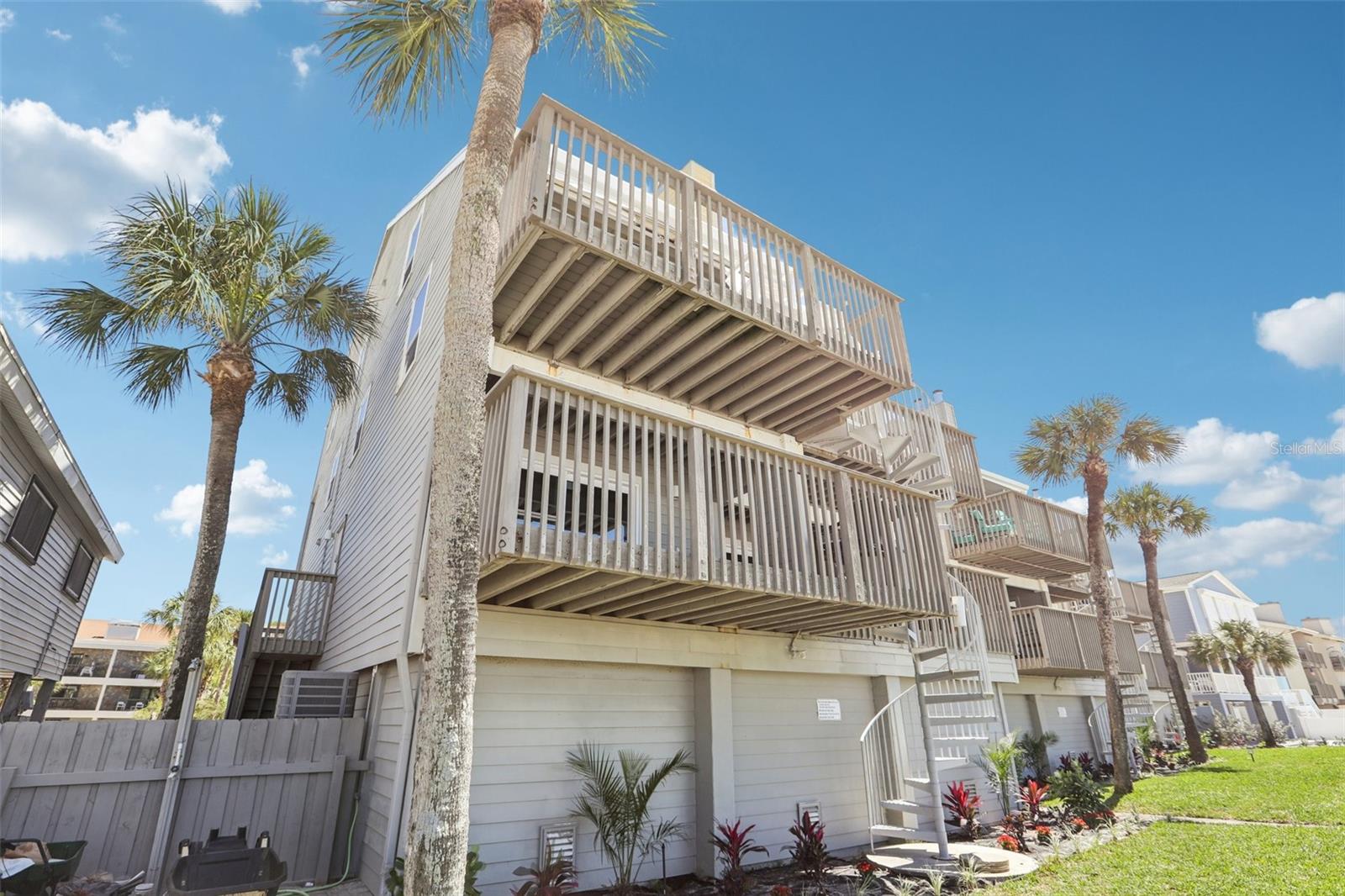 19930 GULF BLVD #3B — photo 34