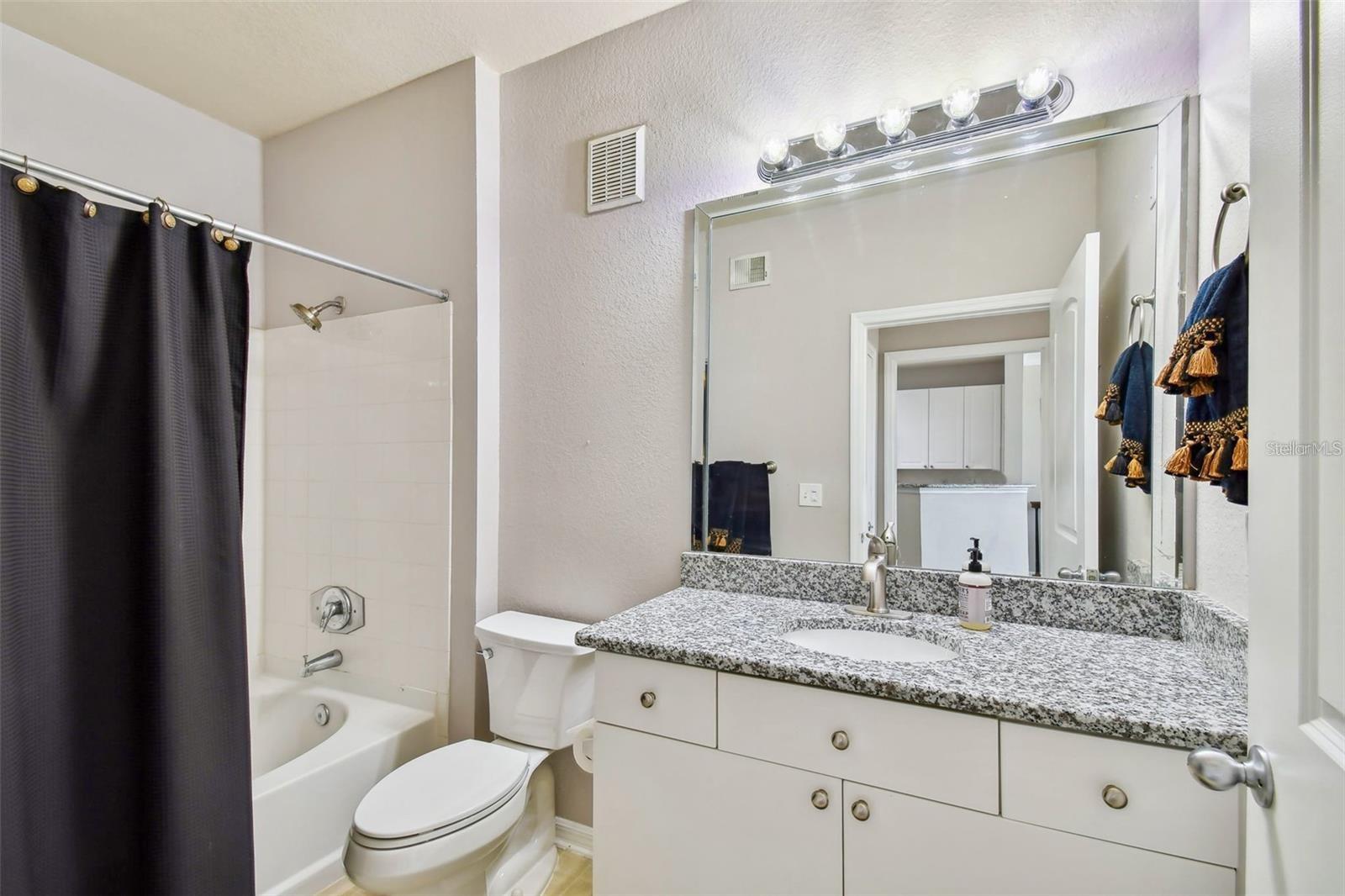 4221 W SPRUCE ST #2323 — photo 5