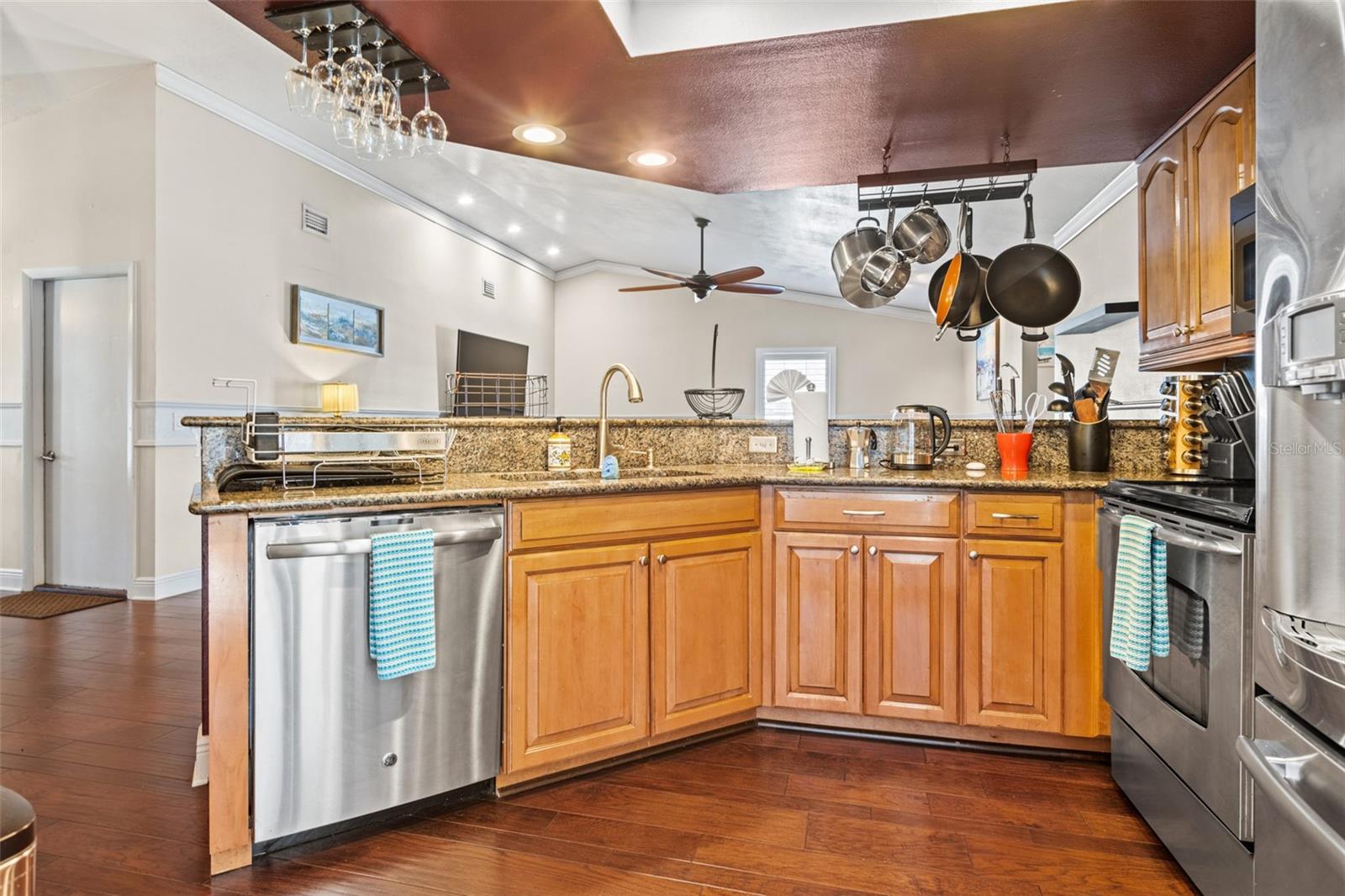 6701 LEEWARD ISLE WAY — photo 14