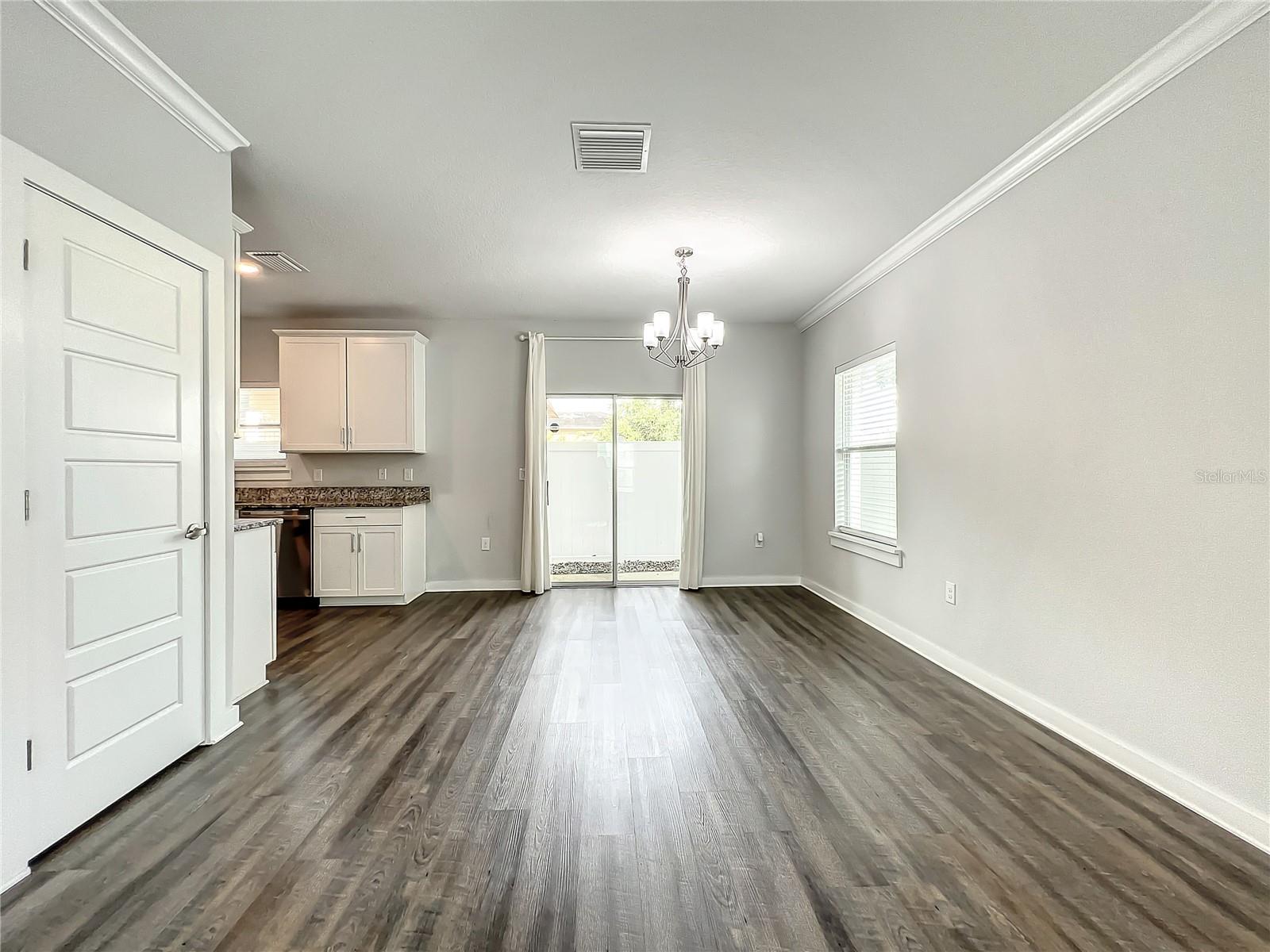 3715 W WISCONSIN AVE #3 — photo 53