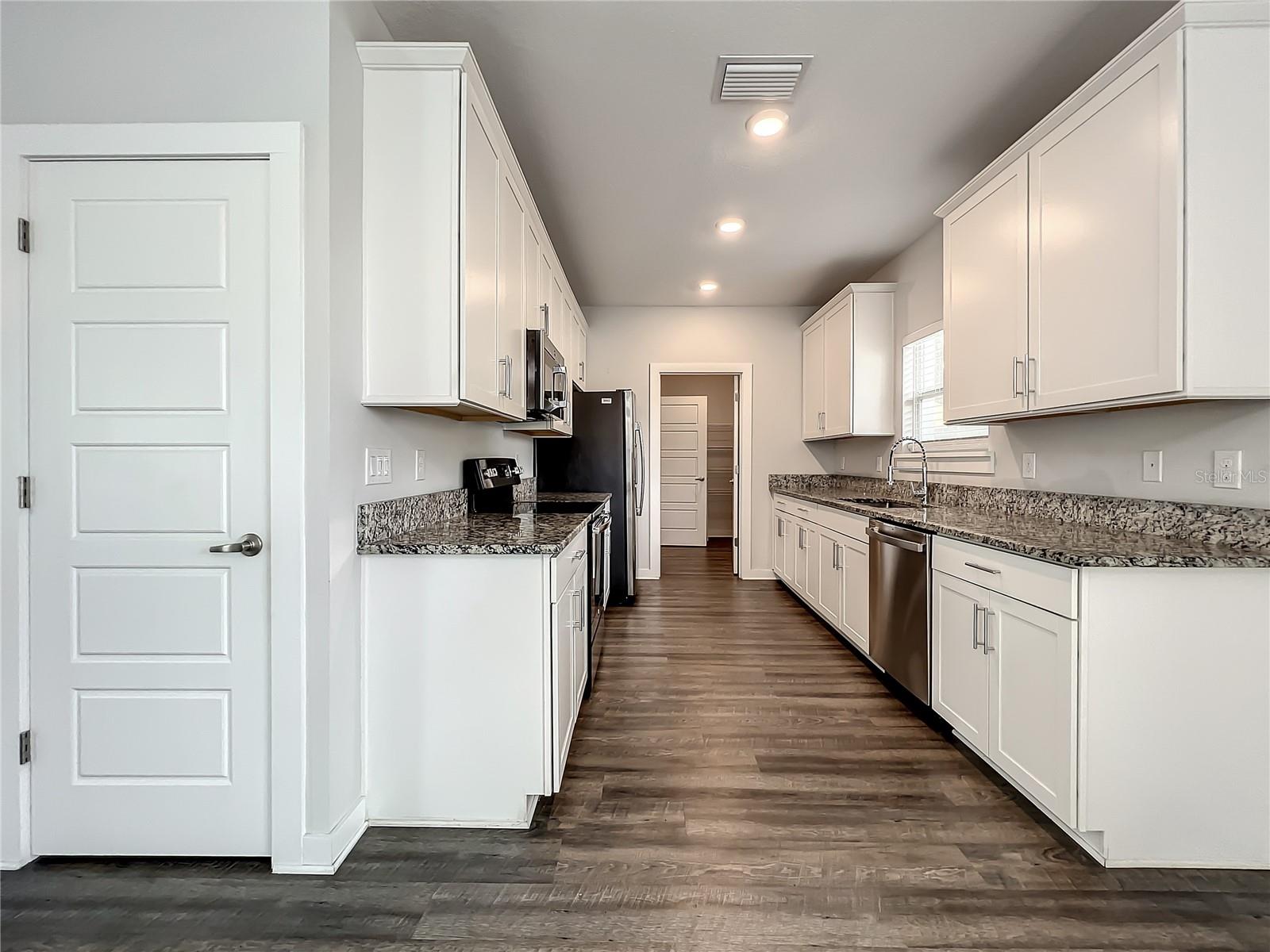 3715 W WISCONSIN AVE #3 — photo 6