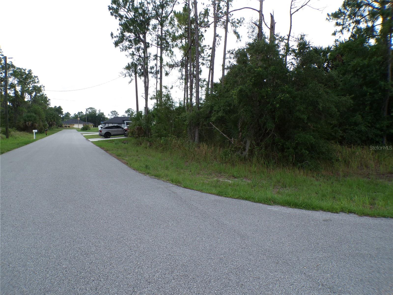 CHICKASAW AVE — photo 2