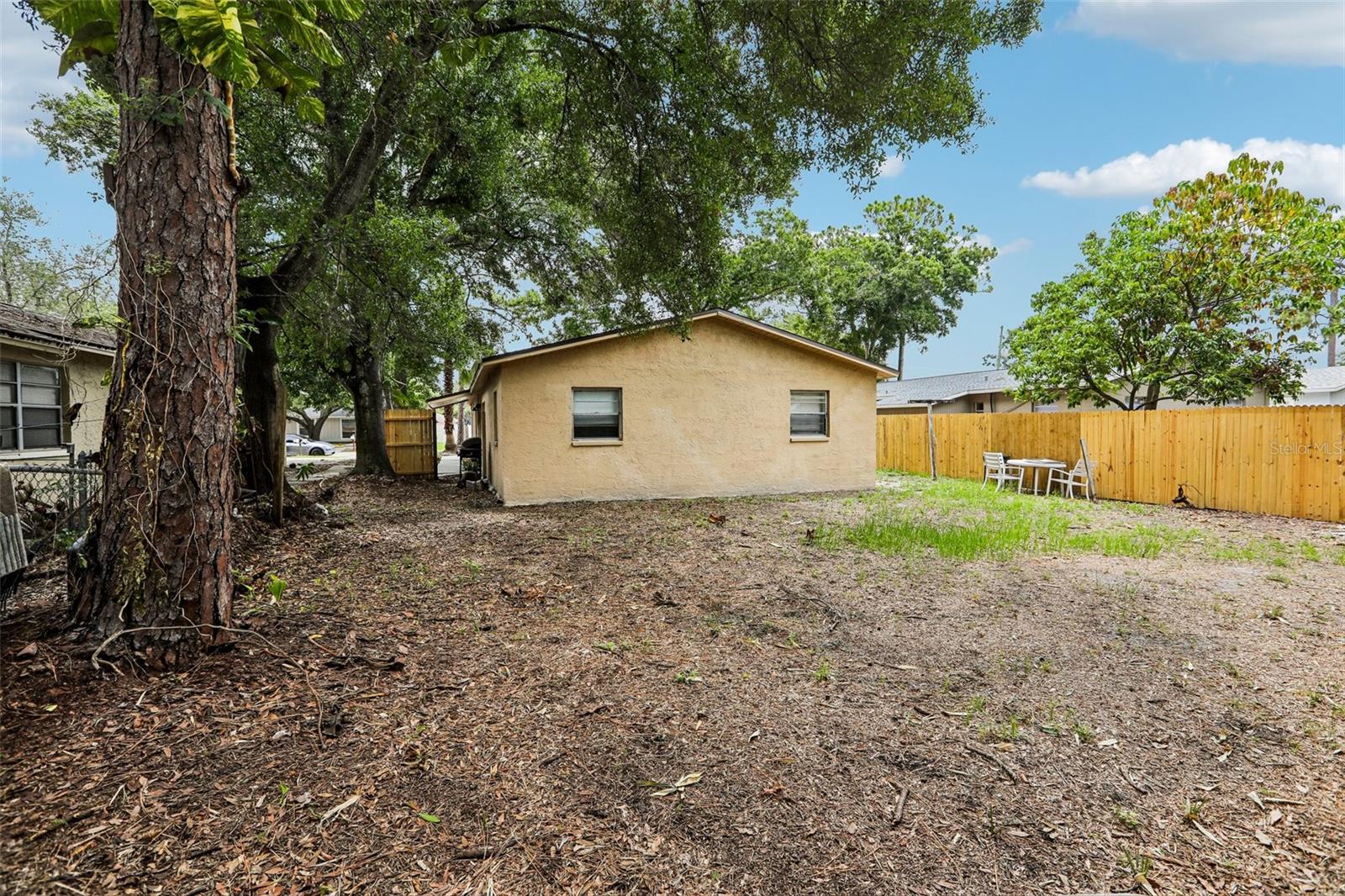 15134 VERONA AVE — photo 16