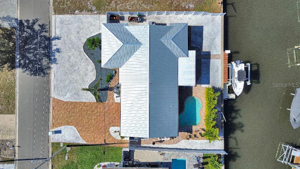 10308 SANDPIPER RD W — photo 27