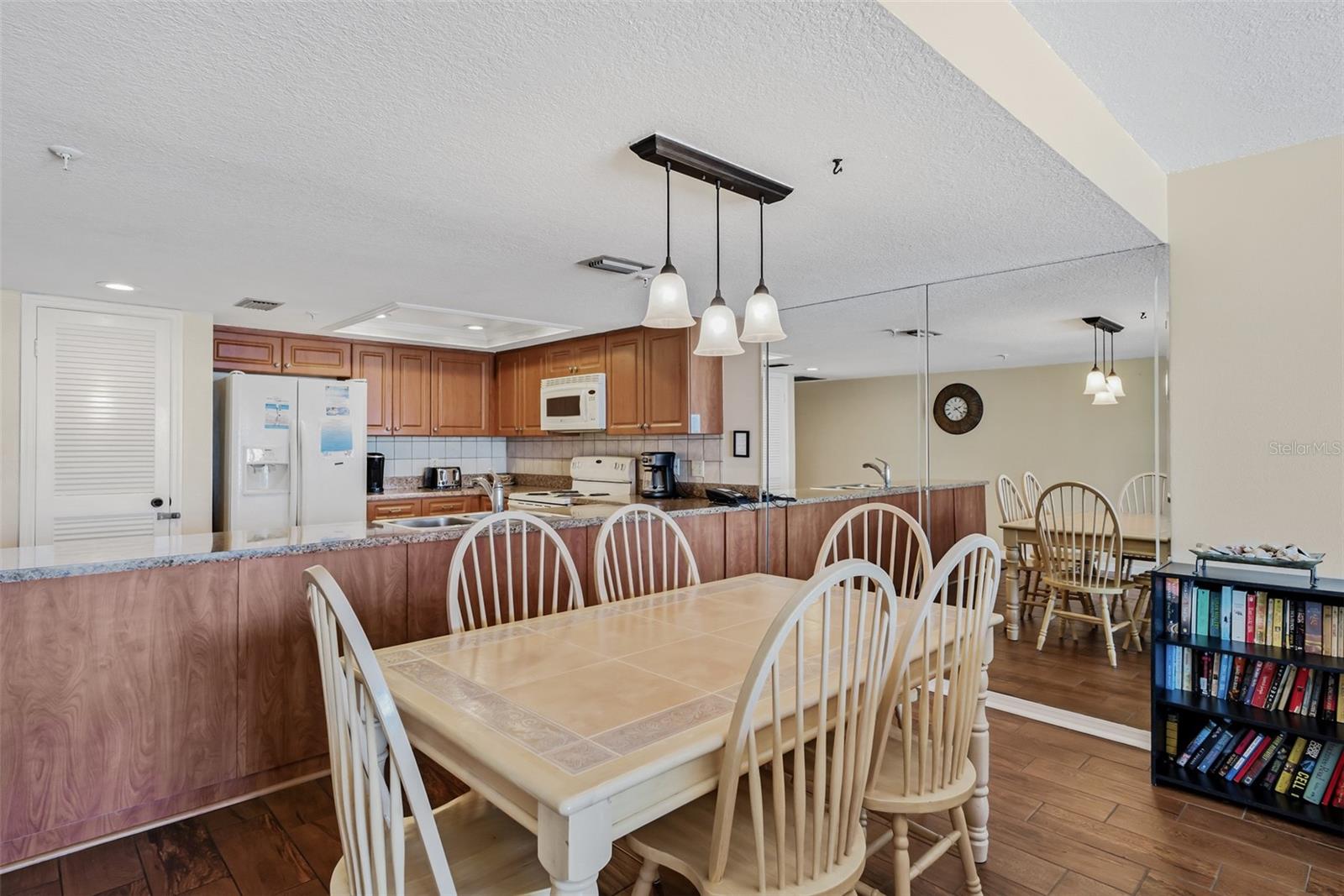 17200 GULF BLVD #202 — photo 12