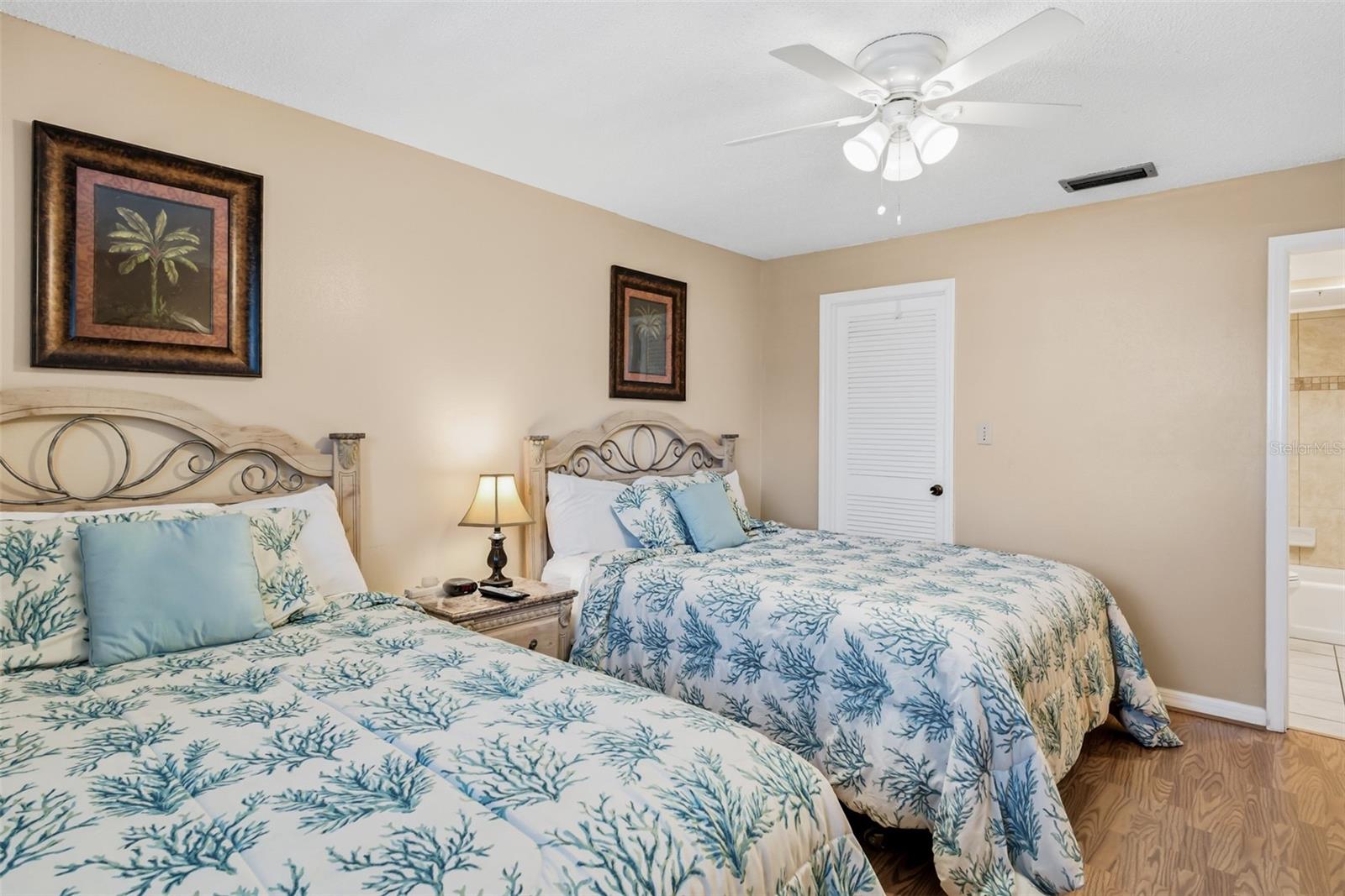 17200 GULF BLVD #202 — photo 21