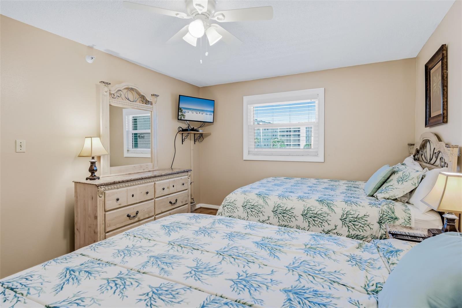 17200 GULF BLVD #202 — photo 20