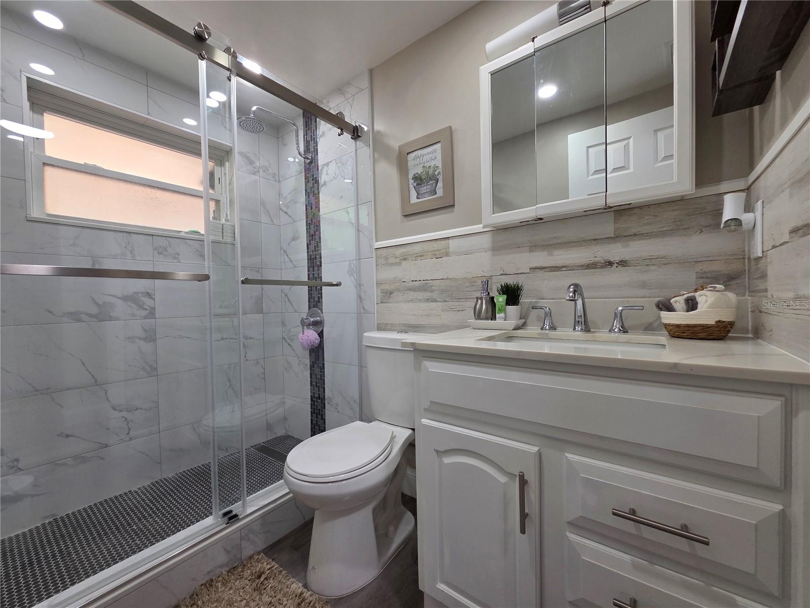 4834 GASLIGHT AVE — photo 12