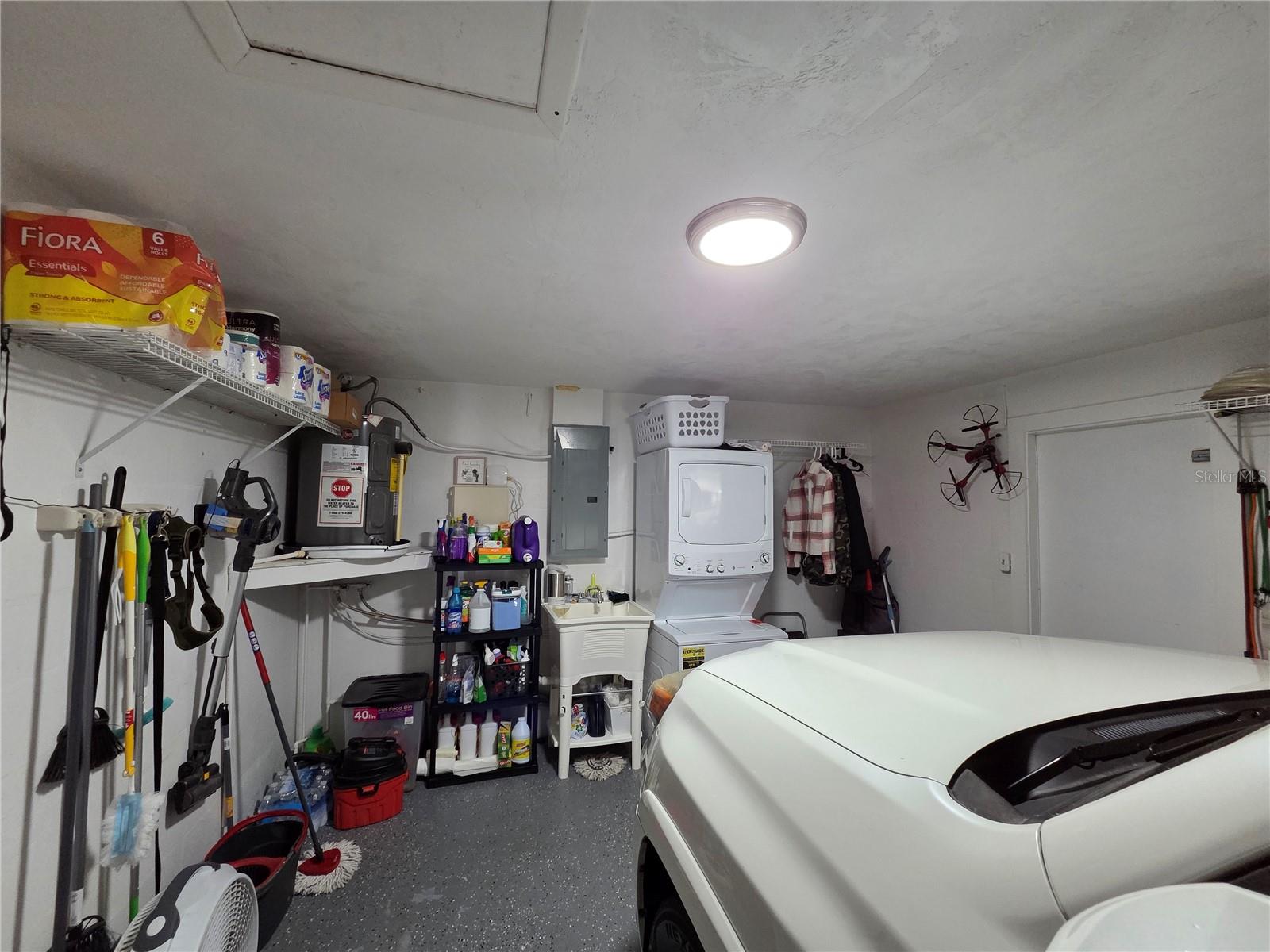 4834 GASLIGHT AVE — photo 17