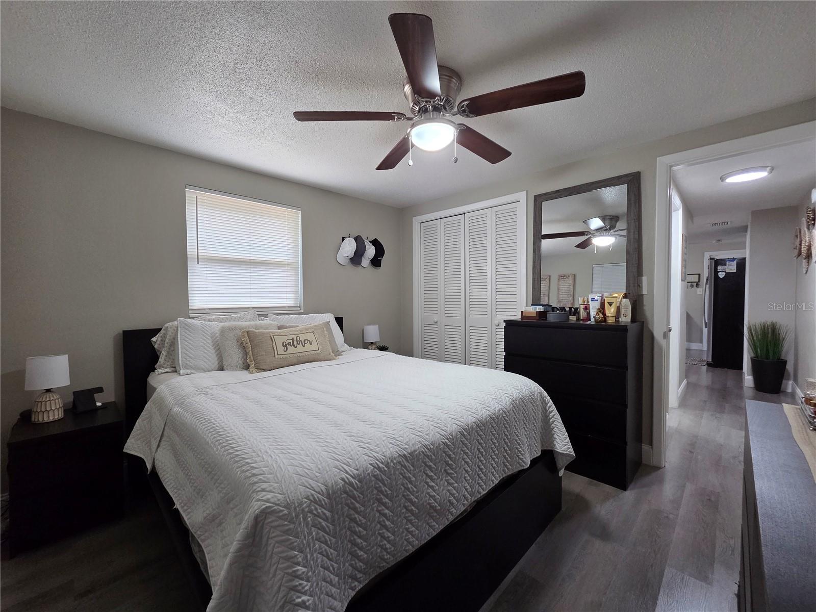 4834 GASLIGHT AVE — photo 14