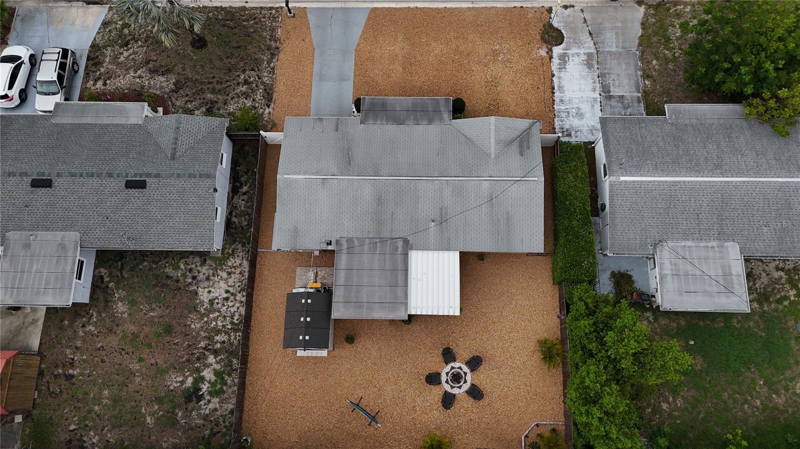 4834 GASLIGHT AVE — photo 33