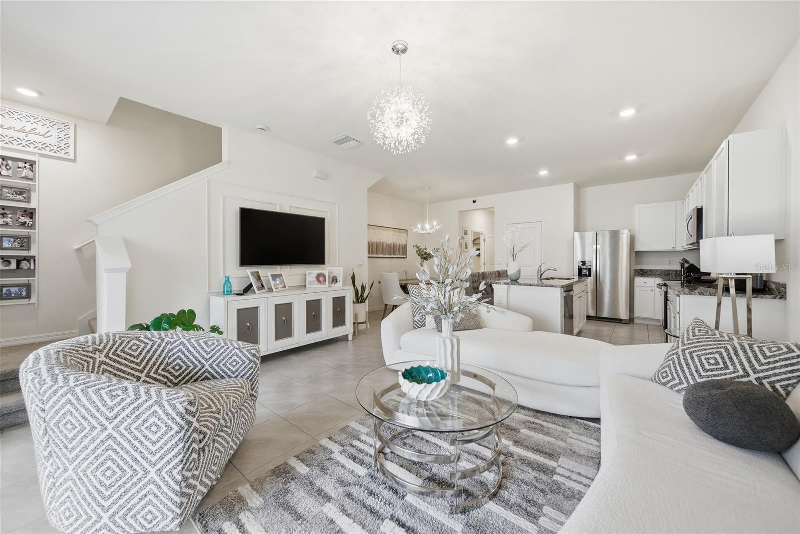 1340 COLT CREEK PL — photo 2