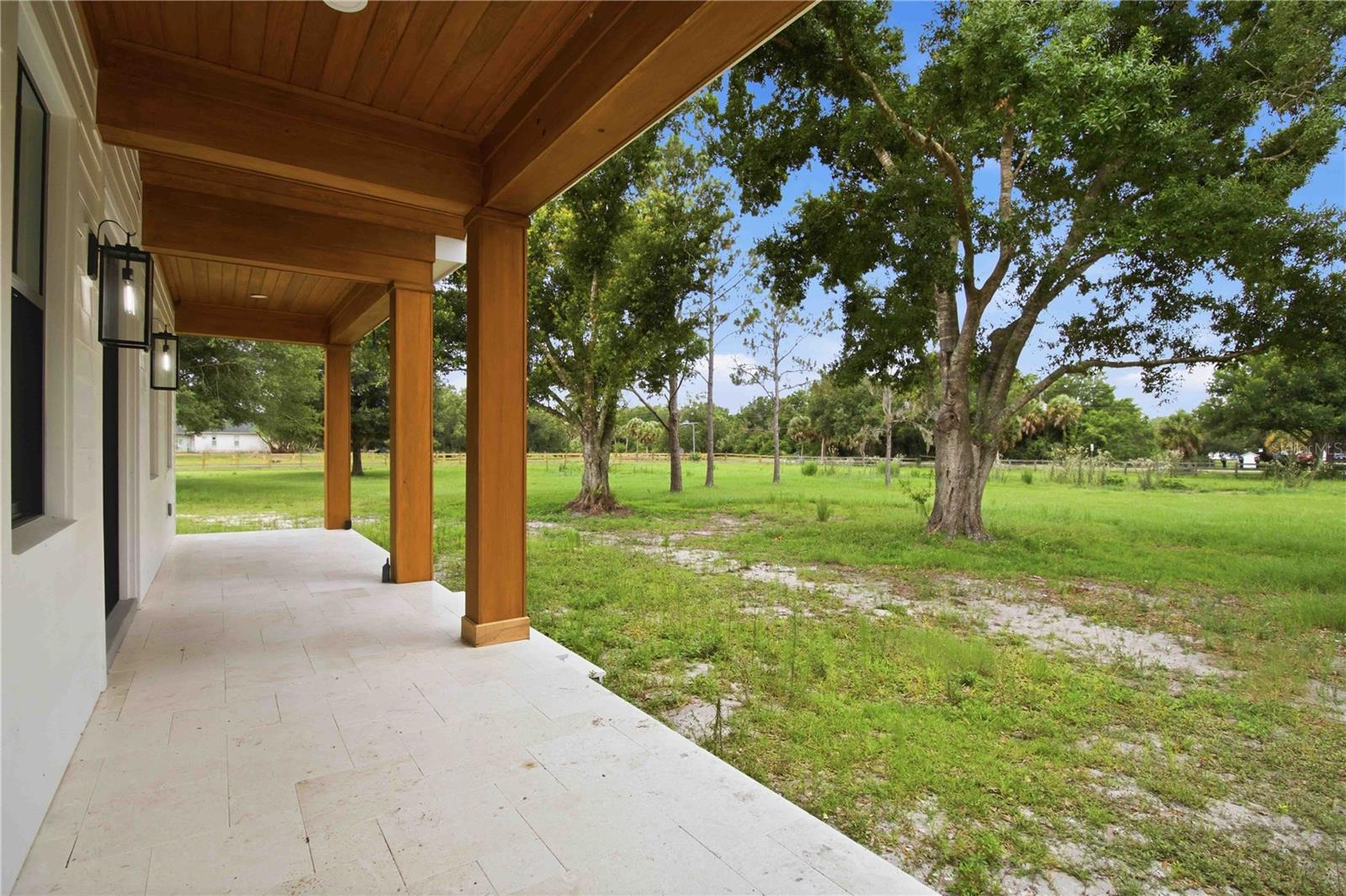 639 OAKFORD RD — photo 10