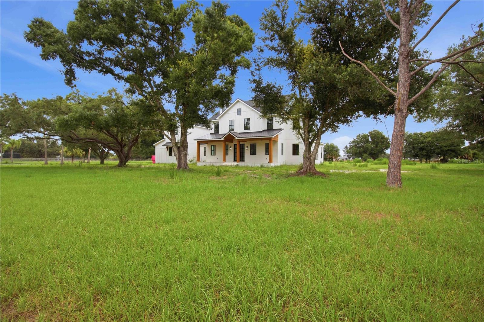 639 OAKFORD RD — photo 3