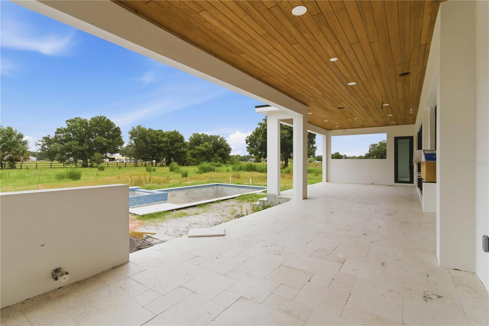 639 OAKFORD RD — photo 18