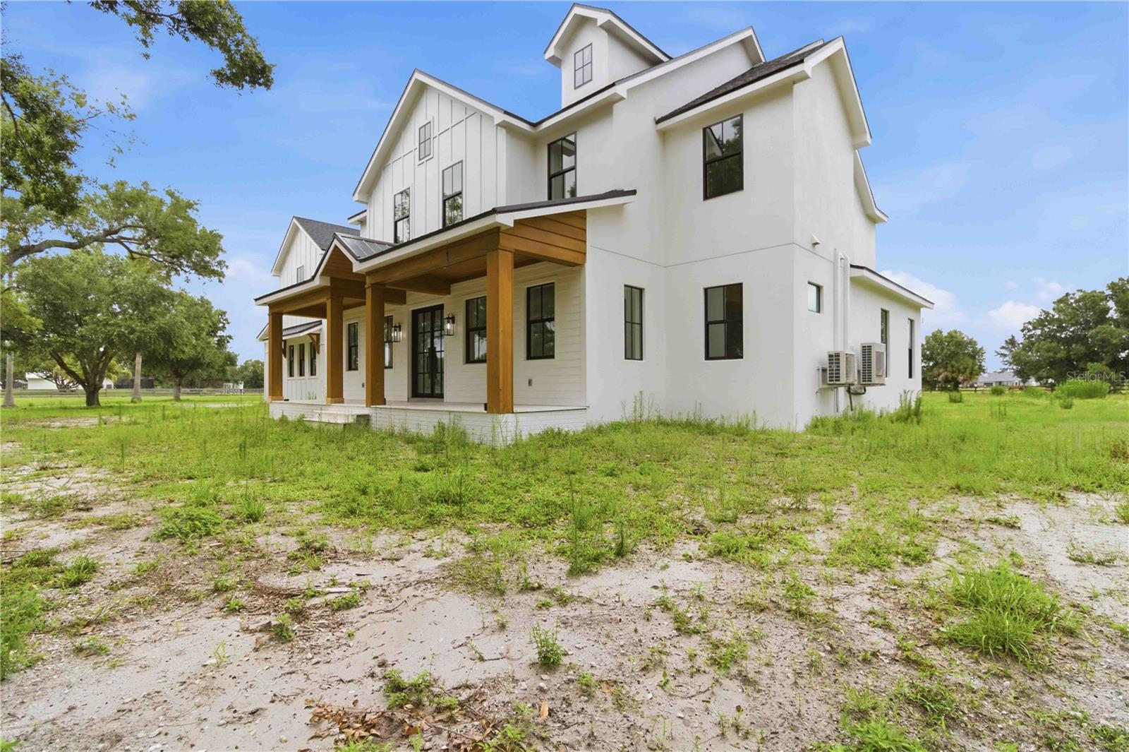 639 OAKFORD RD — photo 13