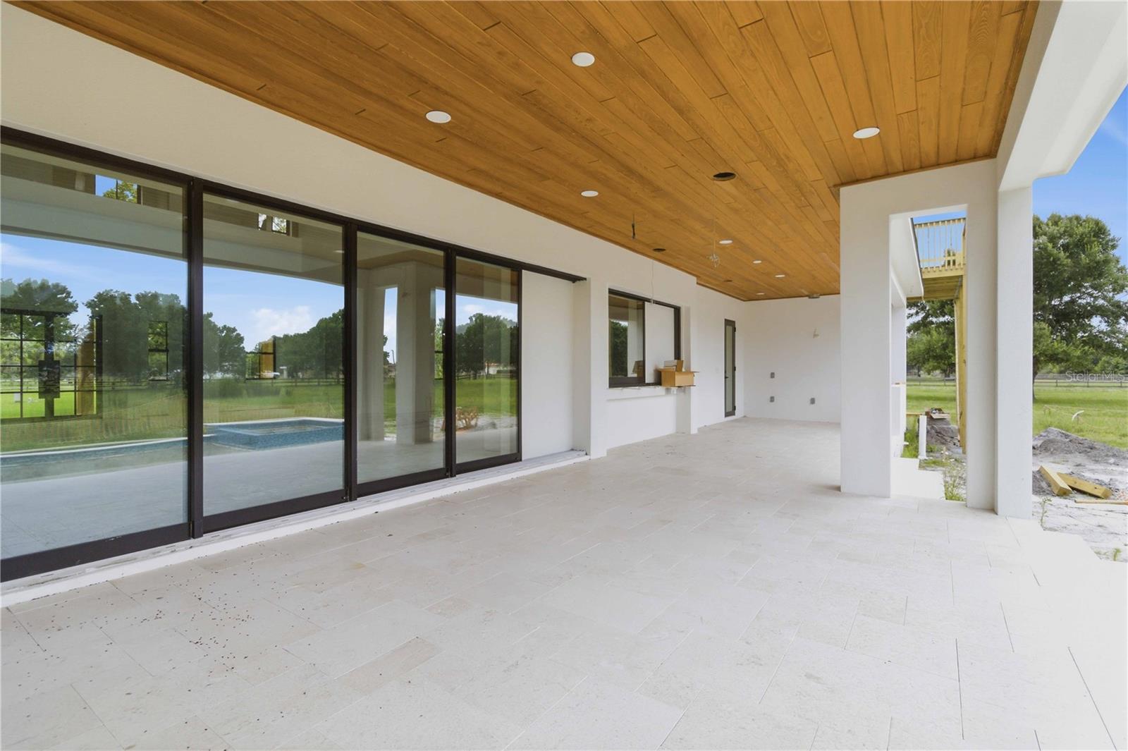 639 OAKFORD RD — photo 16