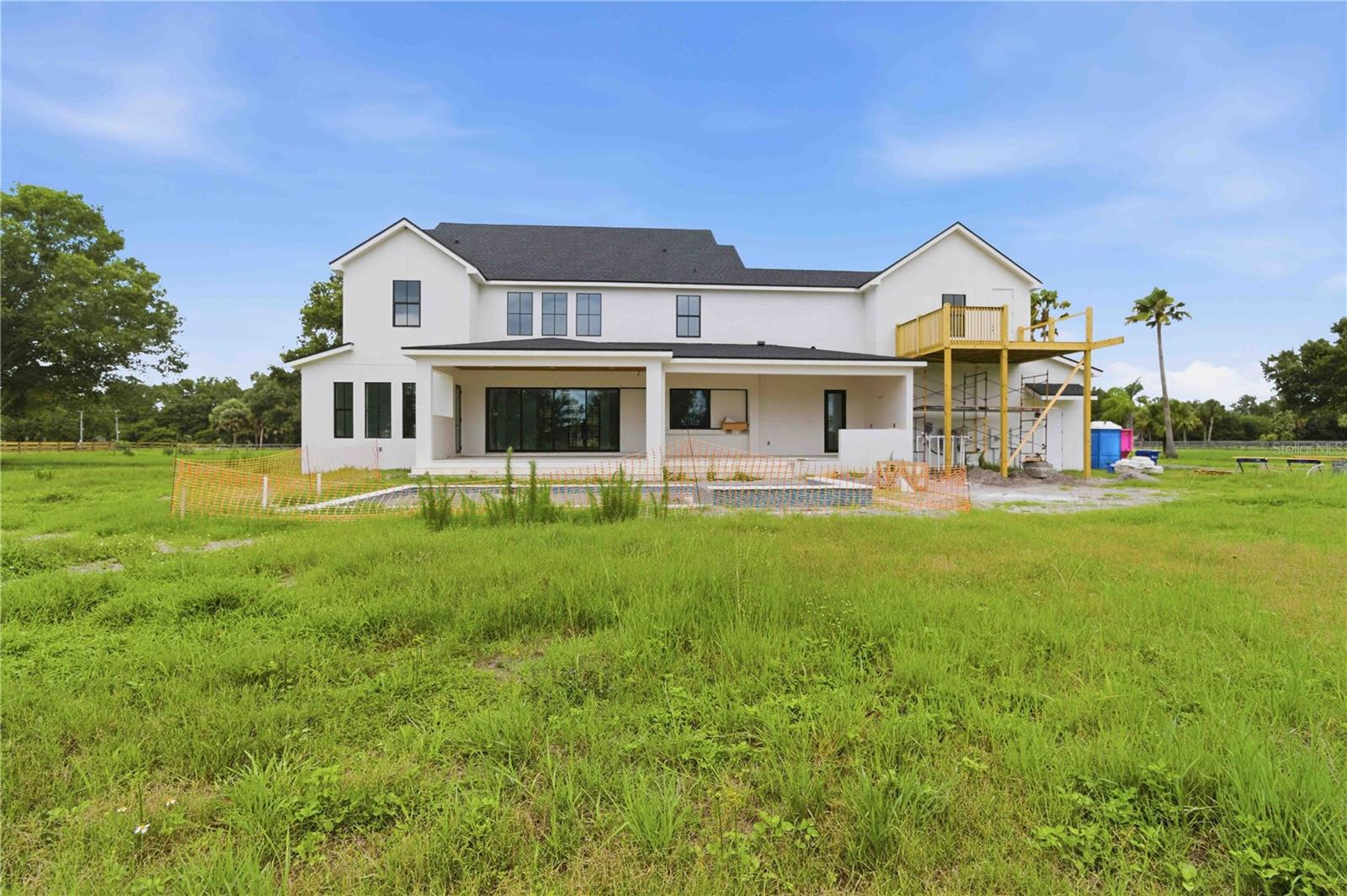 639 OAKFORD RD — photo 23