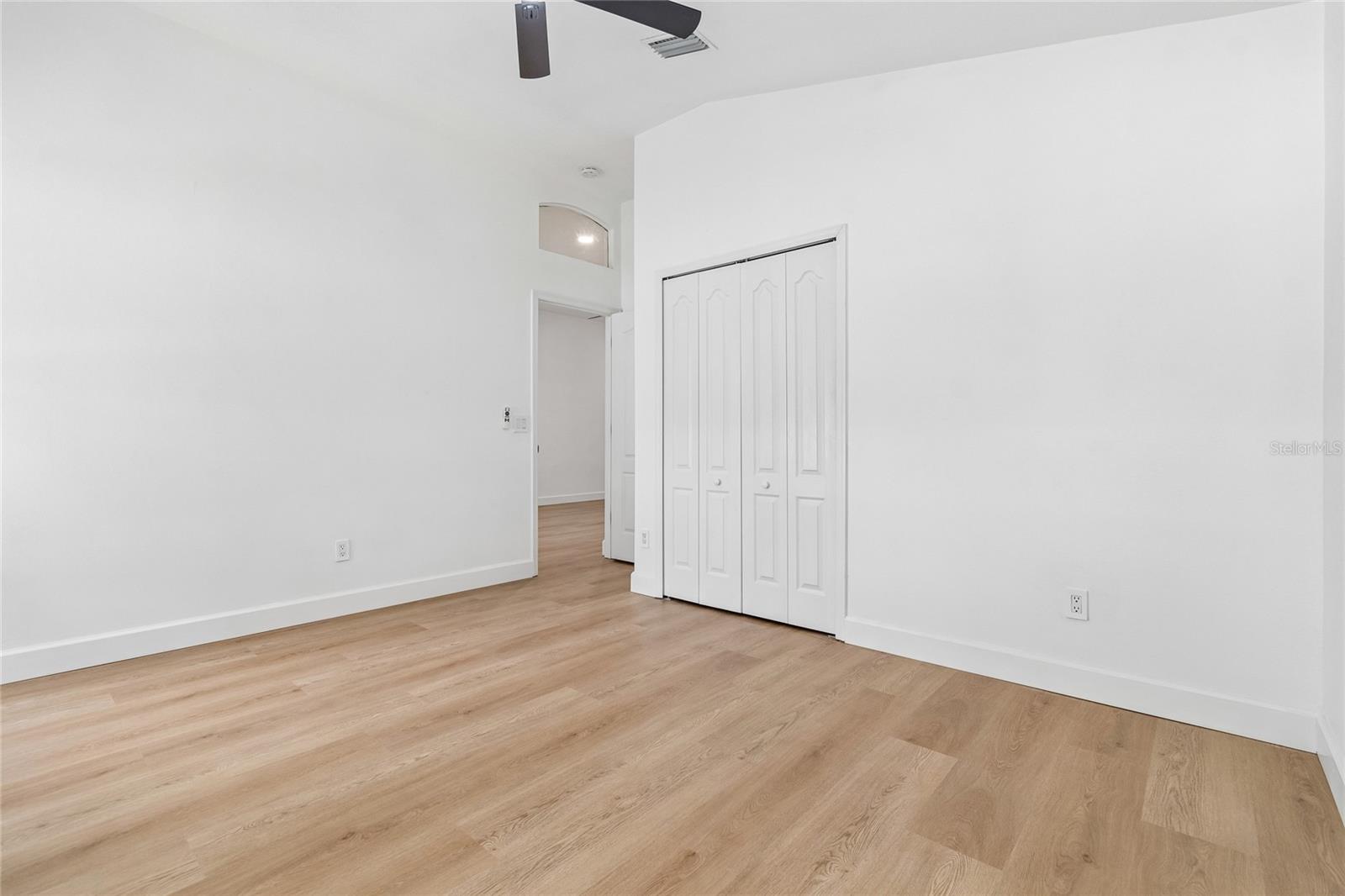 3041 BEAVER POND TRL — photo 32