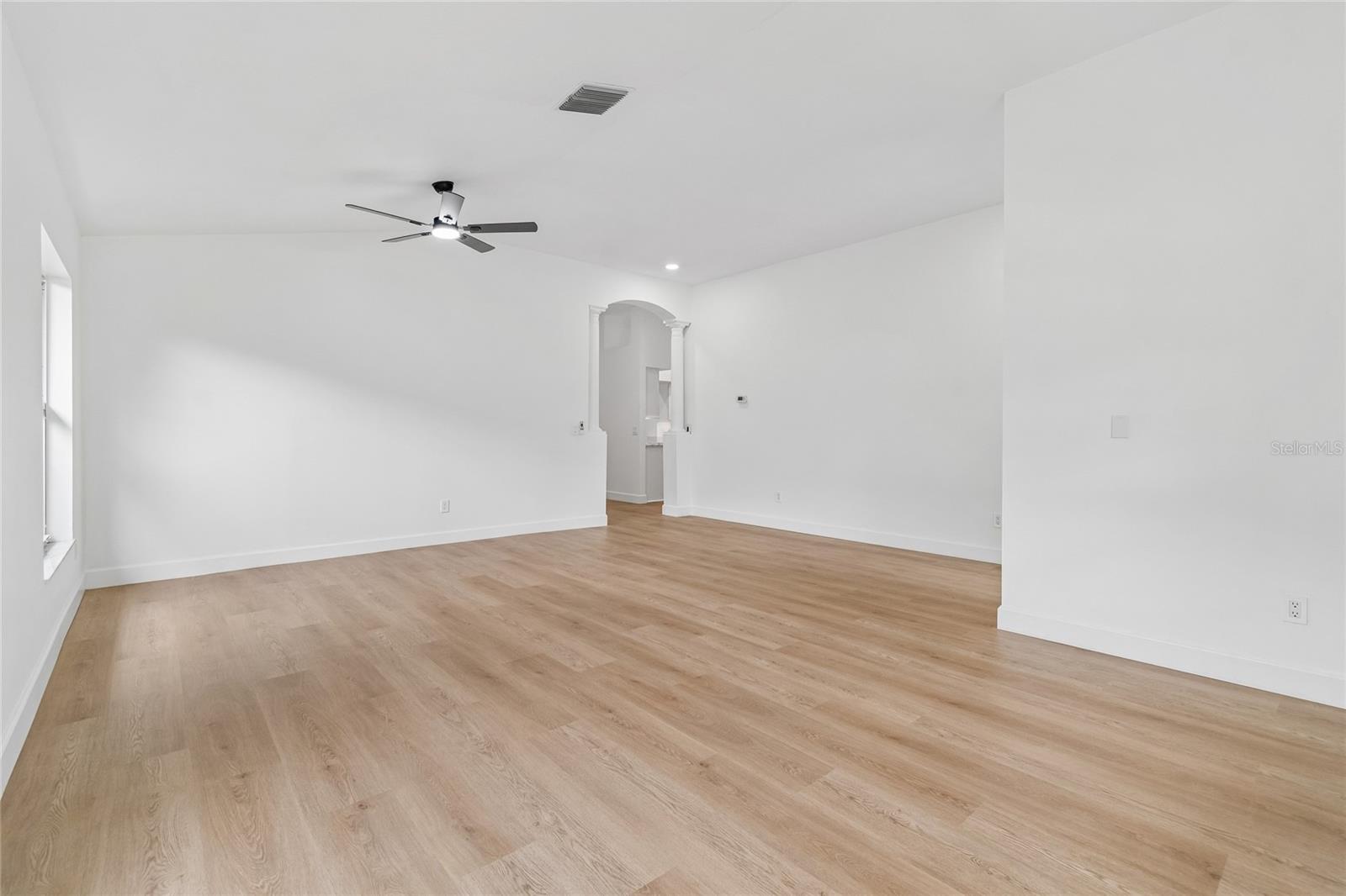 3041 BEAVER POND TRL — photo 4