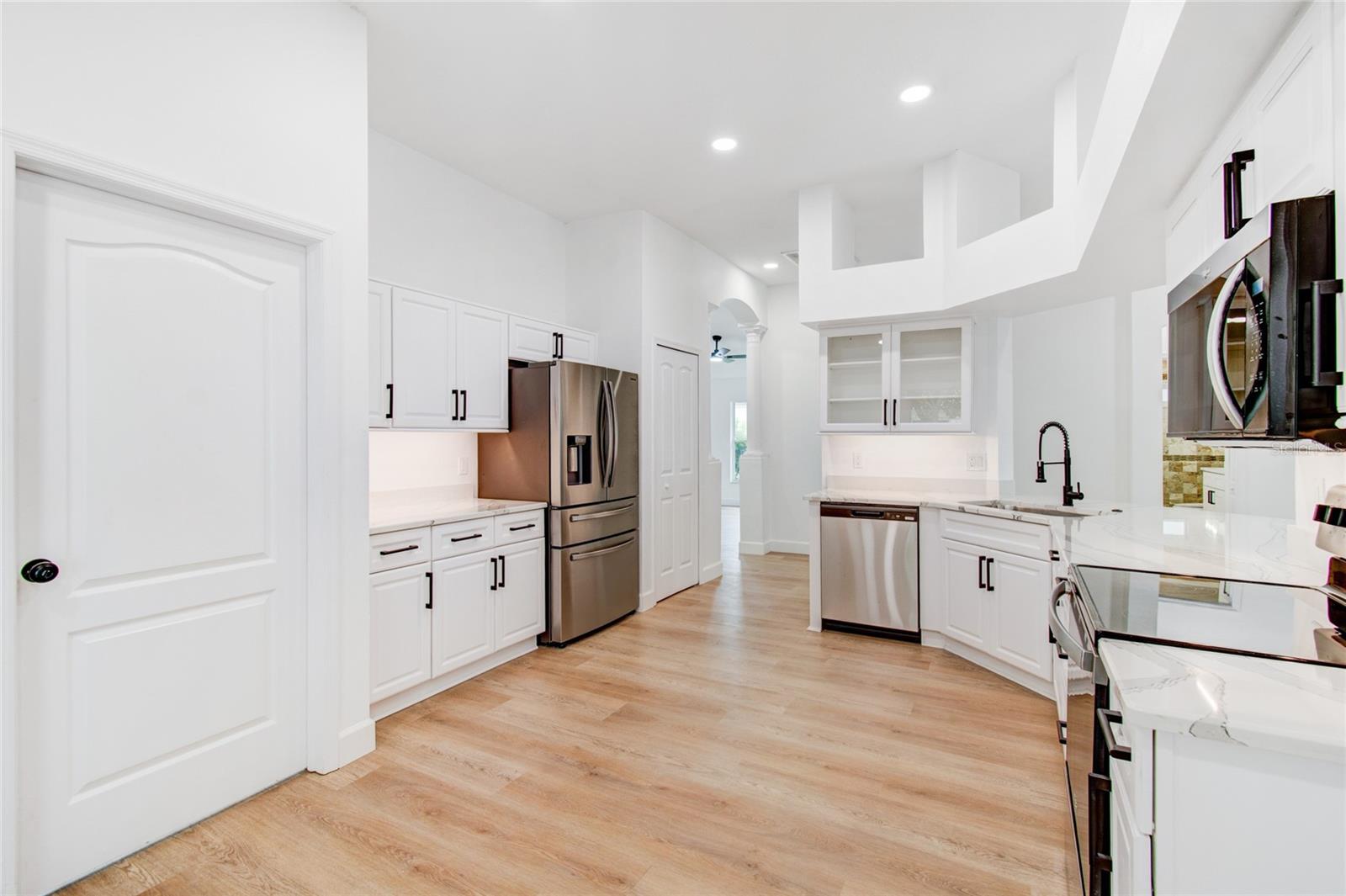 3041 BEAVER POND TRL — photo 9
