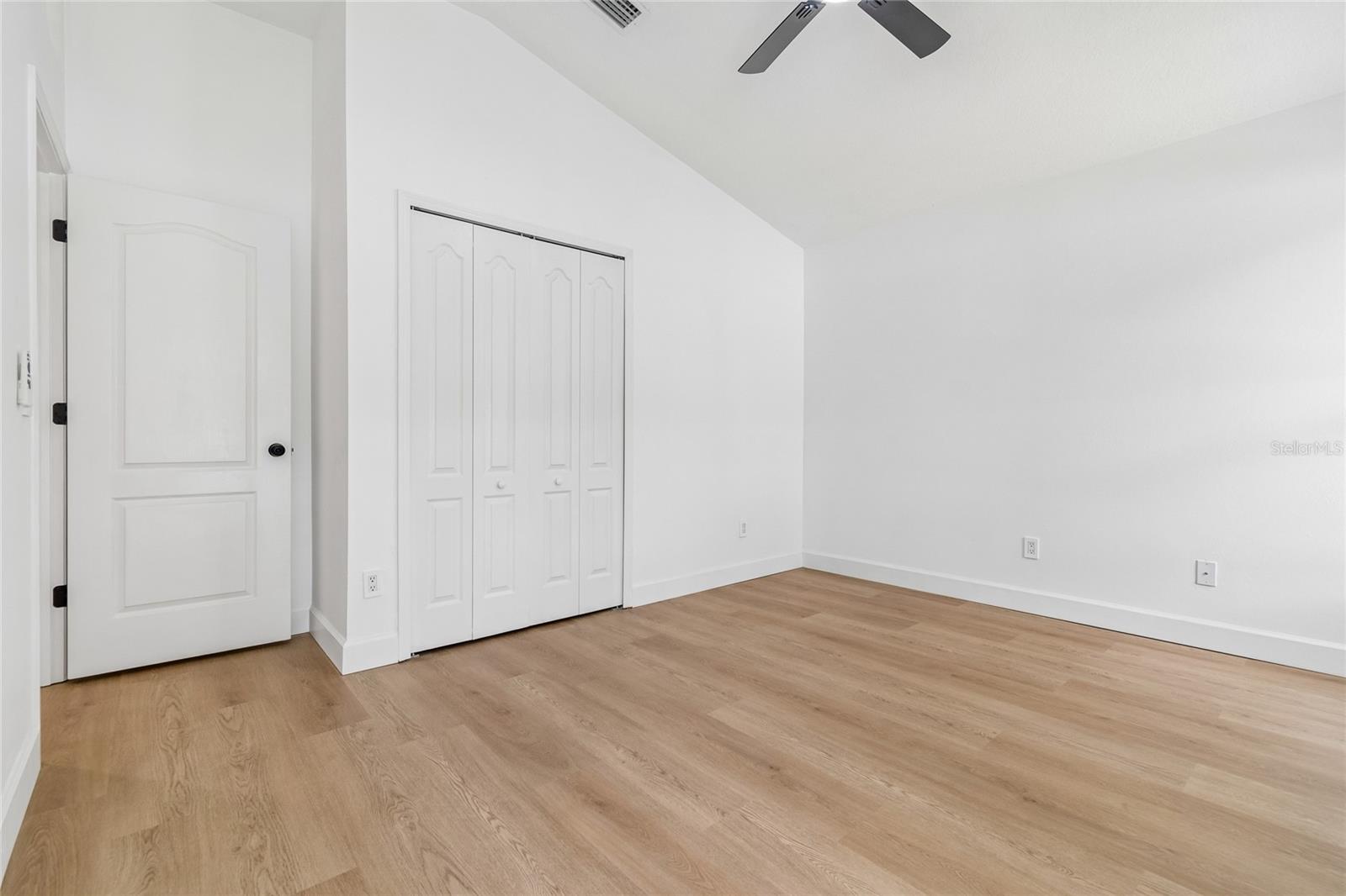 3041 BEAVER POND TRL — photo 31