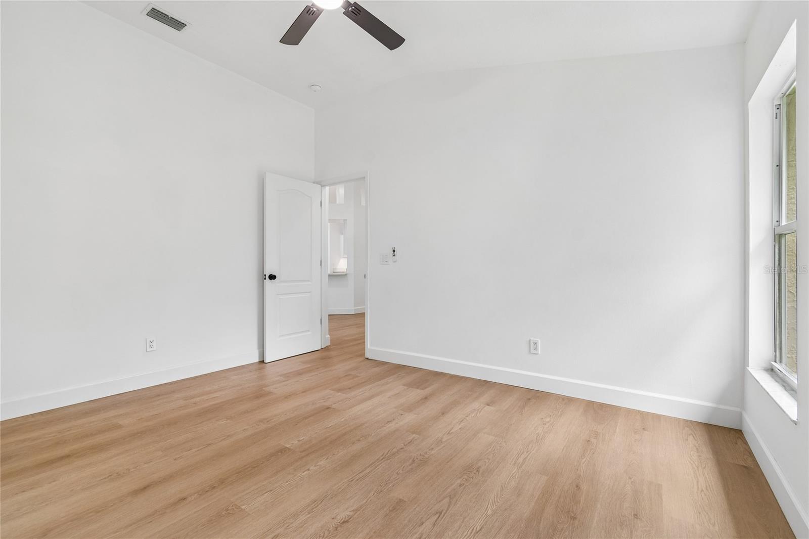 3041 BEAVER POND TRL — photo 25