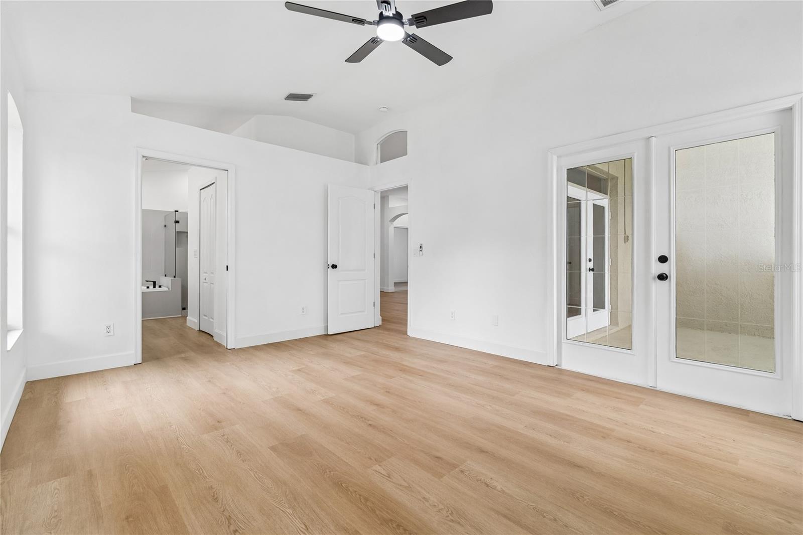3041 BEAVER POND TRL — photo 35
