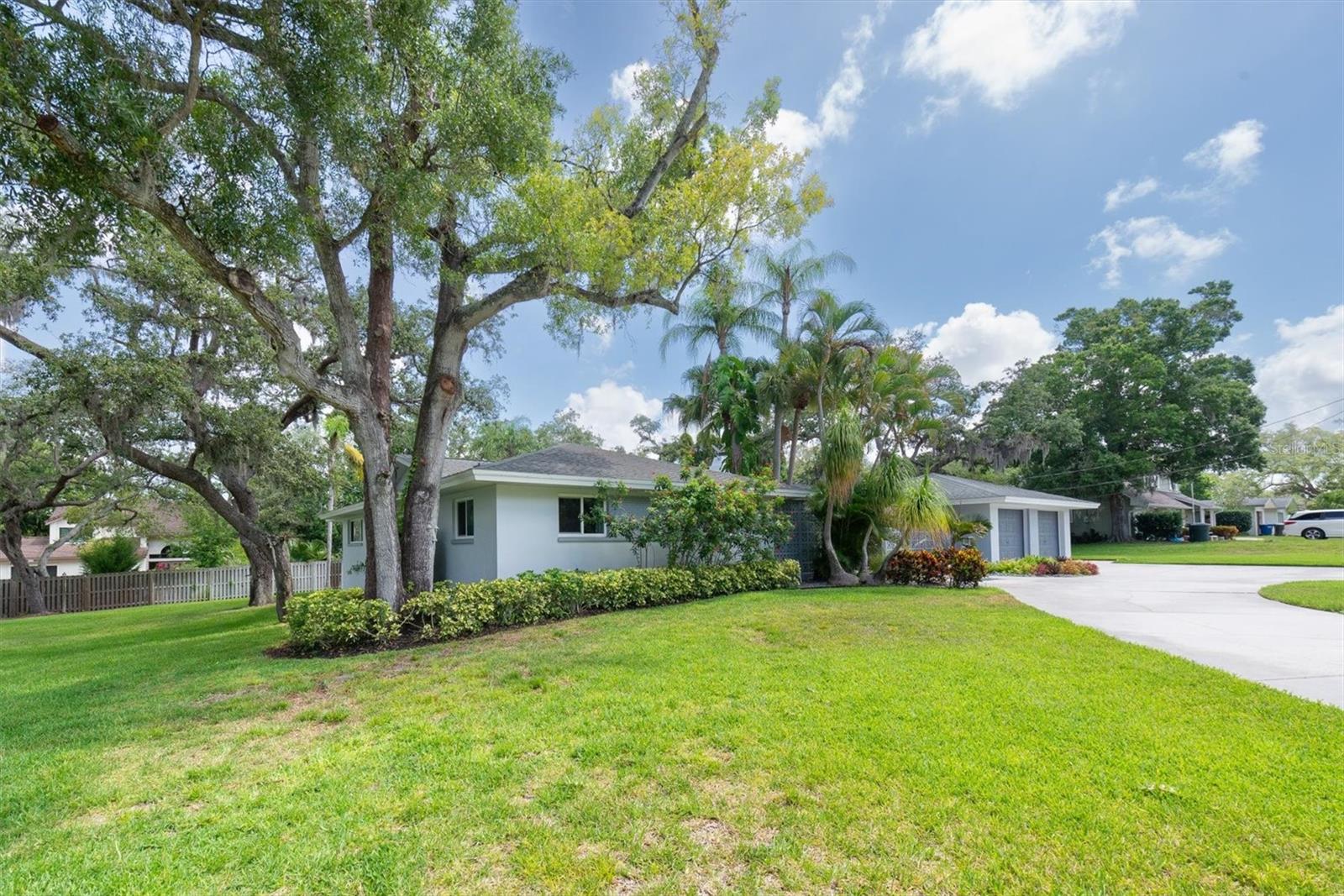 1350 FAIRWAY DR — photo 66