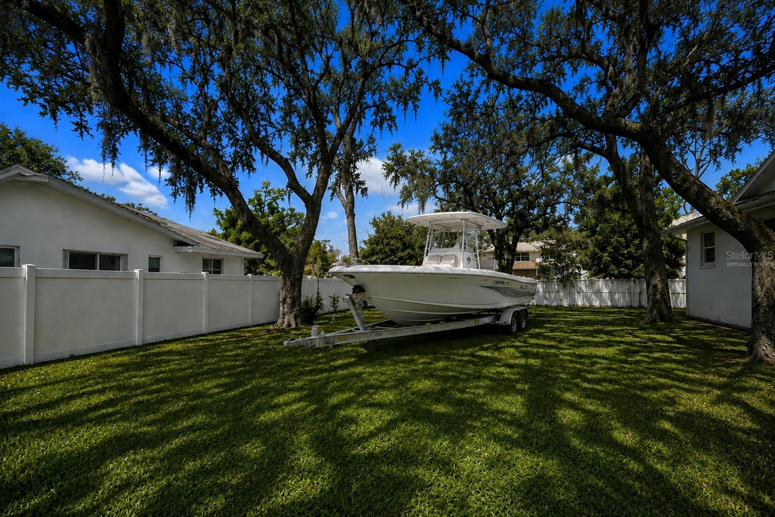 1350 FAIRWAY DR — photo 54