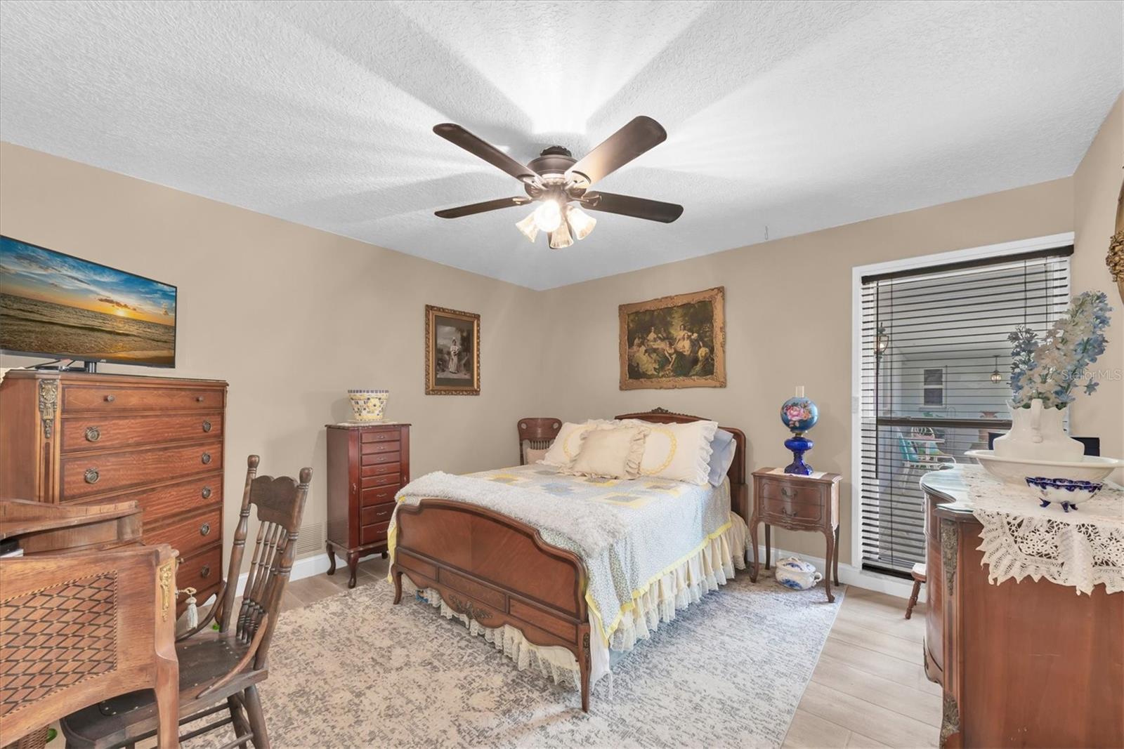 1350 FAIRWAY DR — photo 29