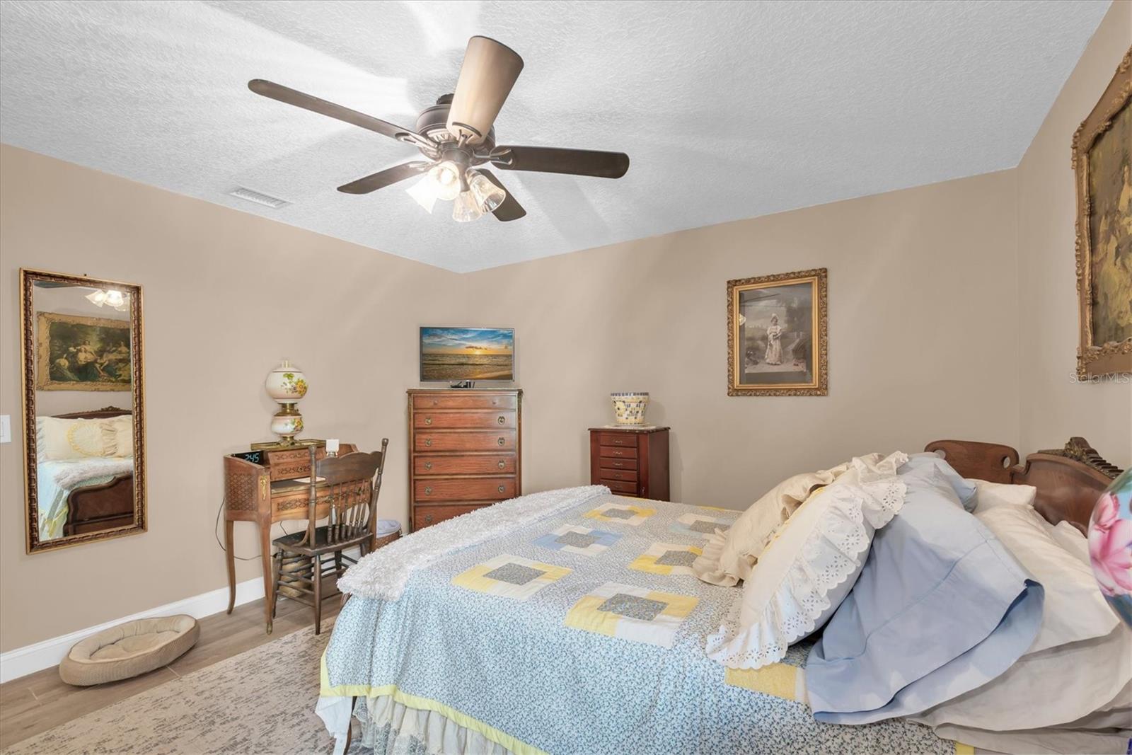 1350 FAIRWAY DR — photo 30