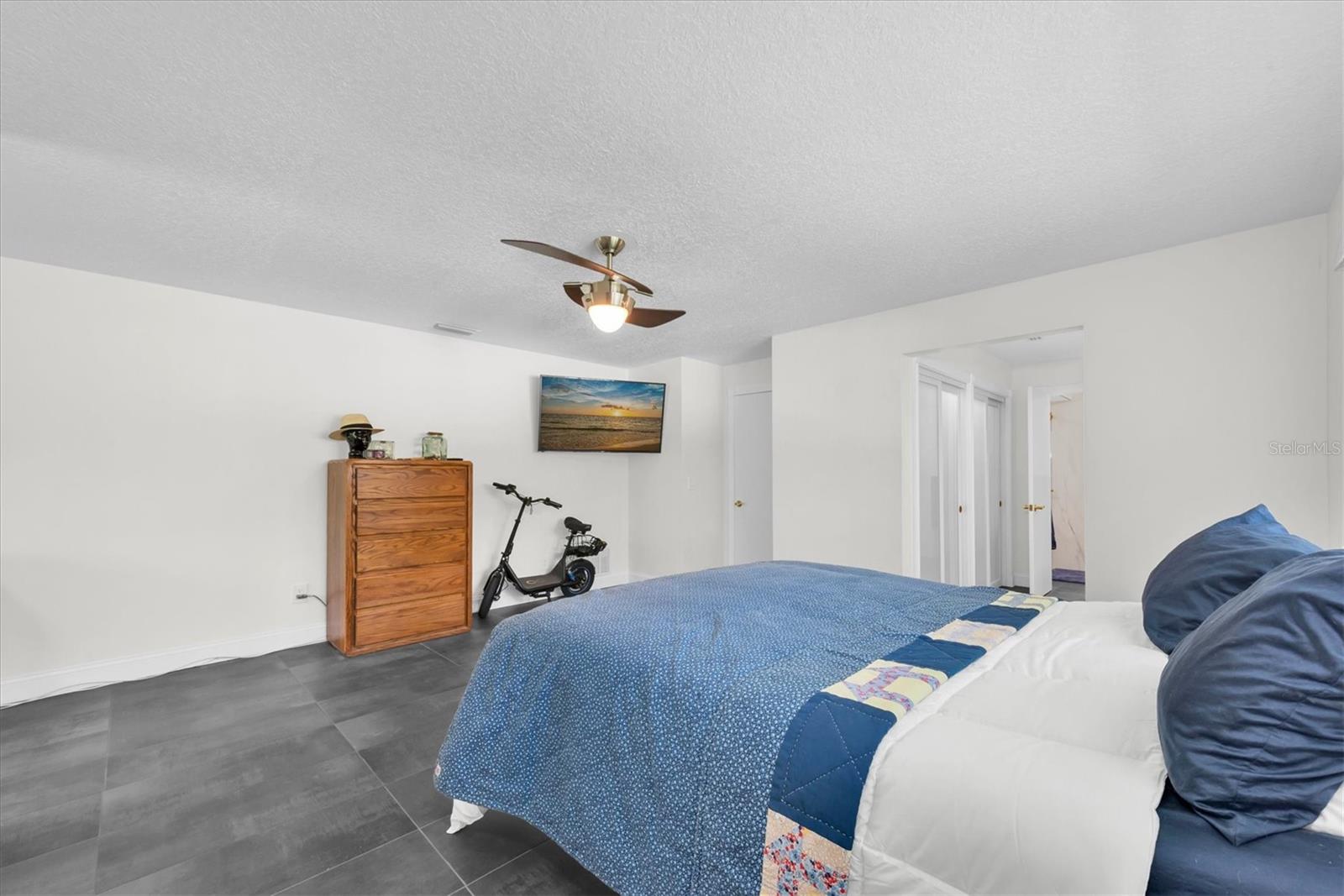 1350 FAIRWAY DR — photo 27