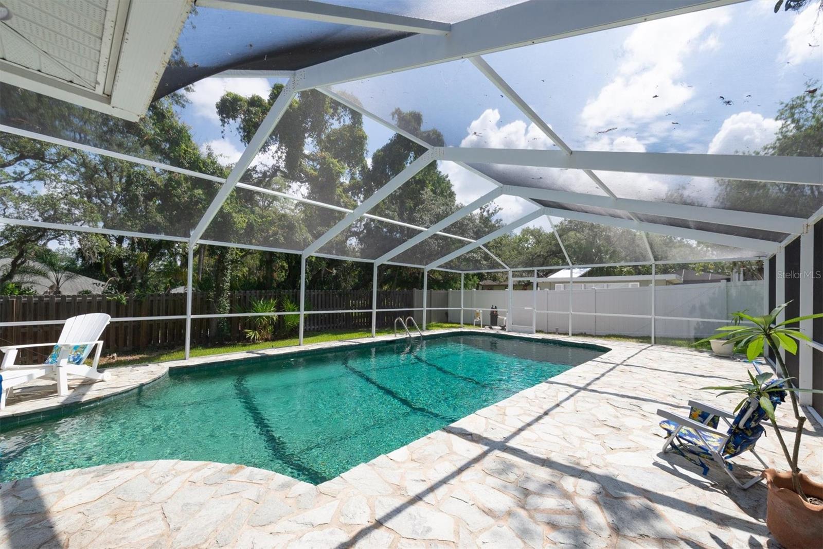 1350 FAIRWAY DR — photo 21