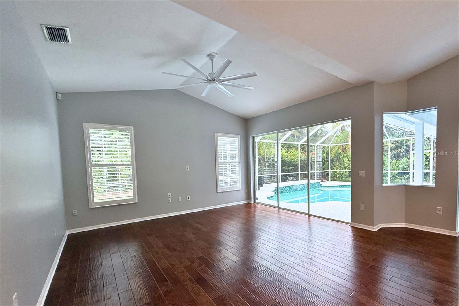 4824 HANGING MOSS LN — photo 13