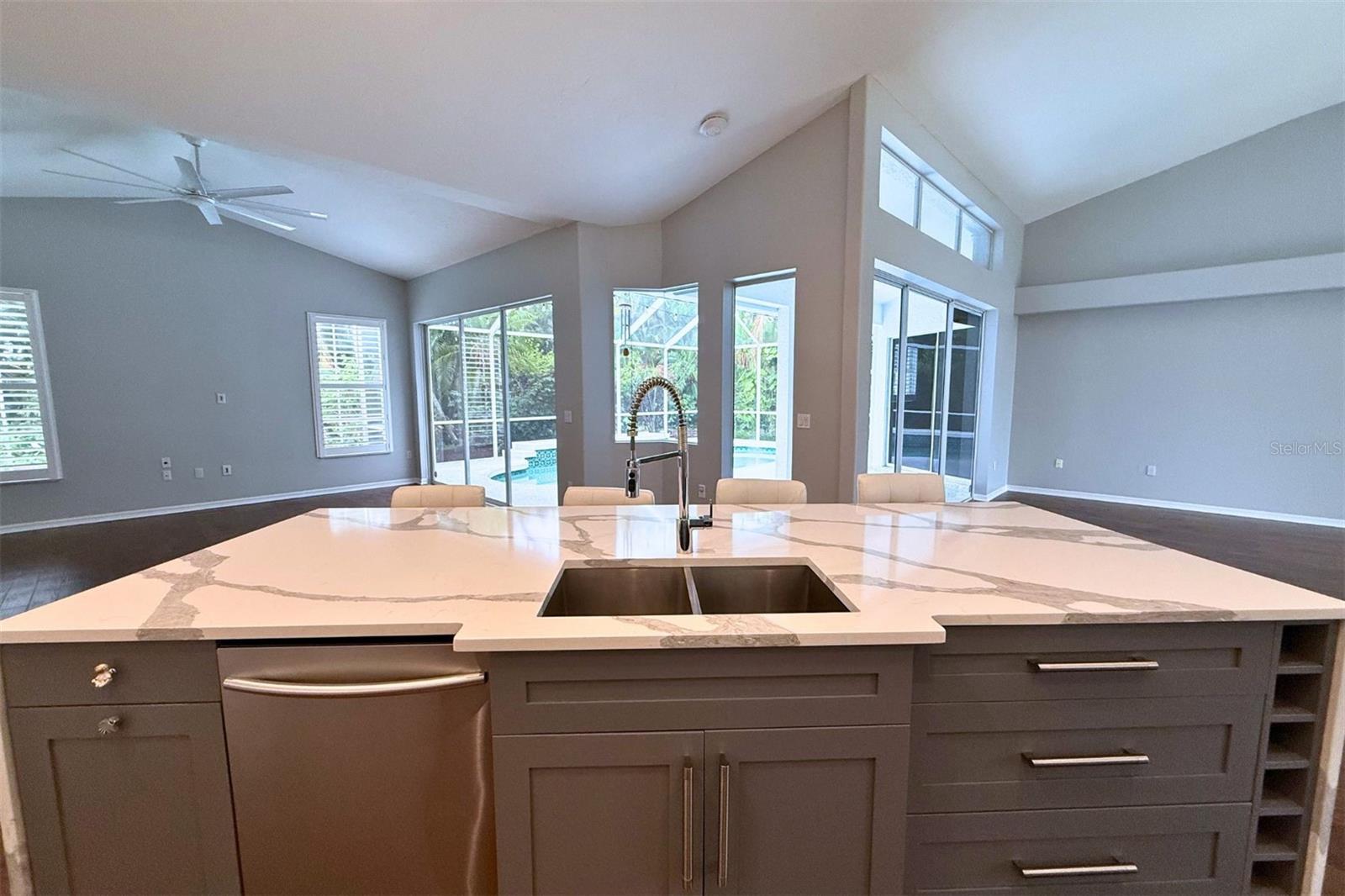 4824 HANGING MOSS LN — photo 15