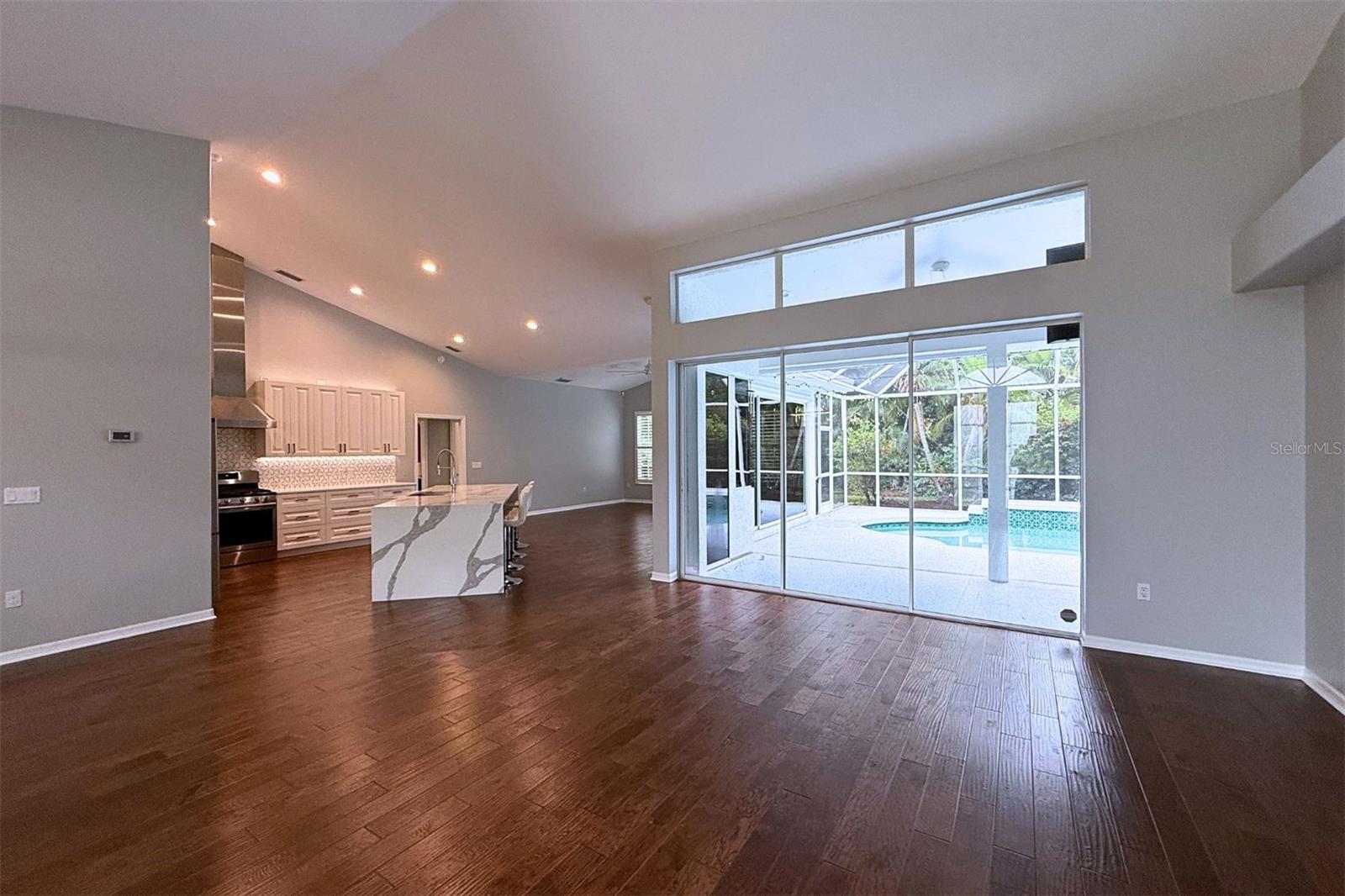 4824 HANGING MOSS LN — photo 9