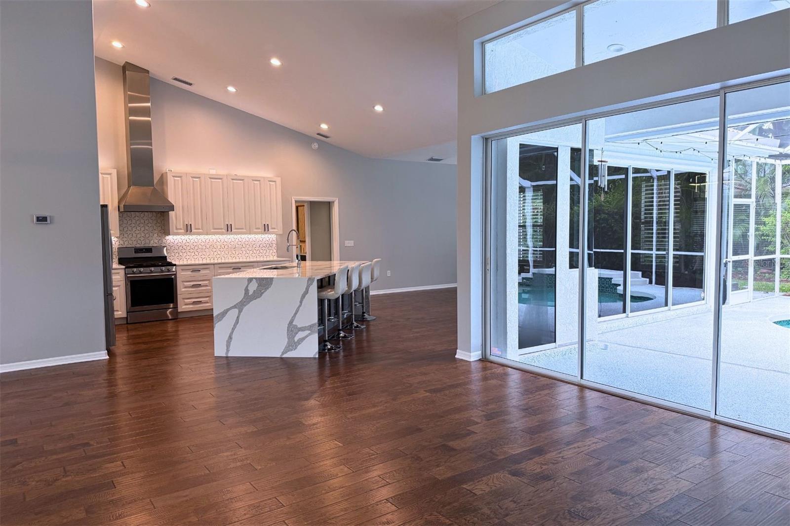 4824 HANGING MOSS LN — photo 10