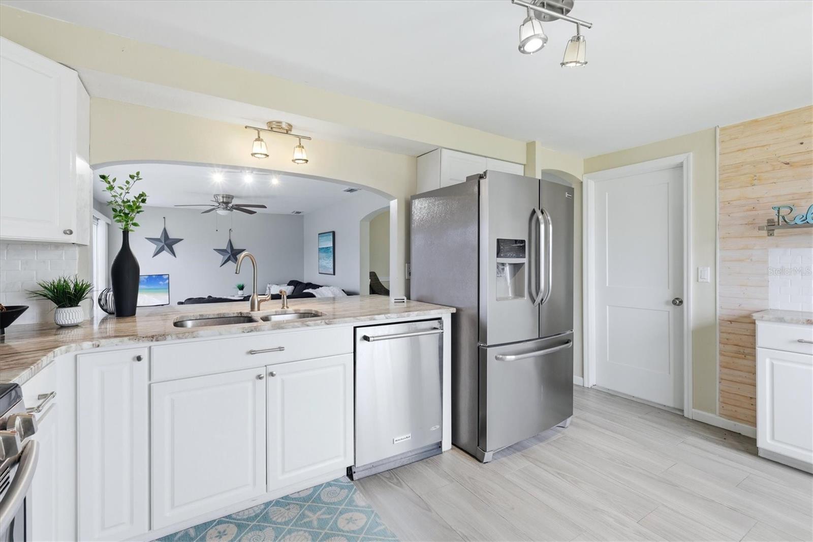 24 OAKWOOD DR N #24 — photo 19