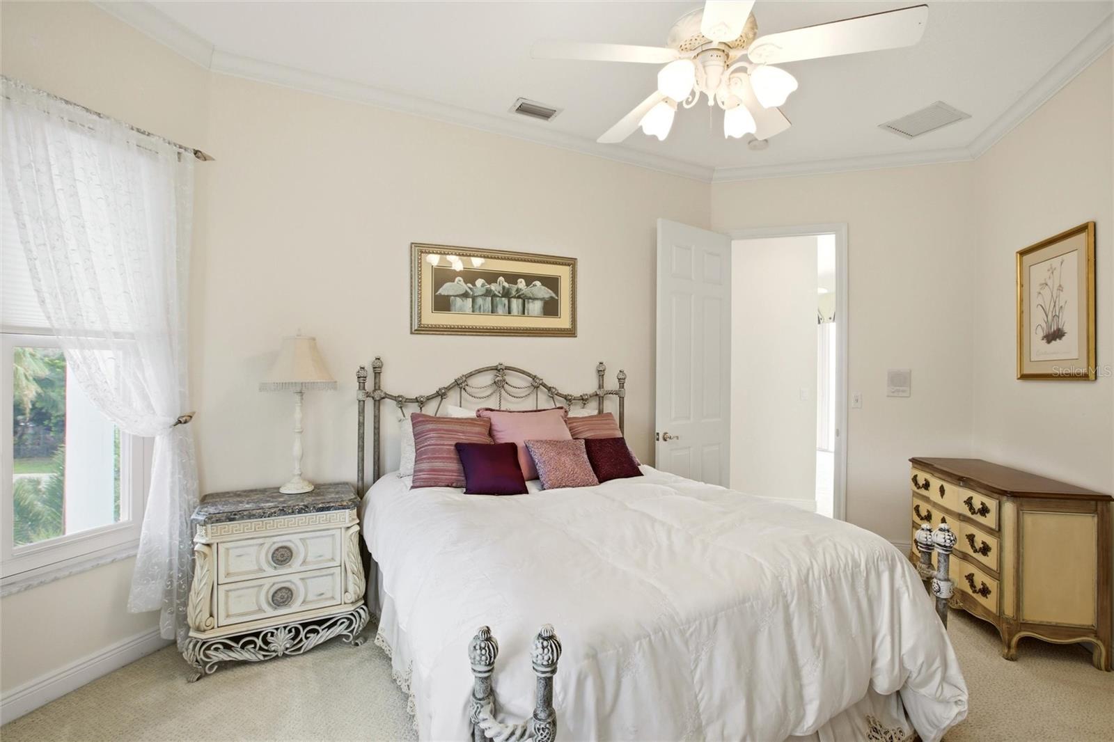 7524 WESTMORELAND DR — photo 44
