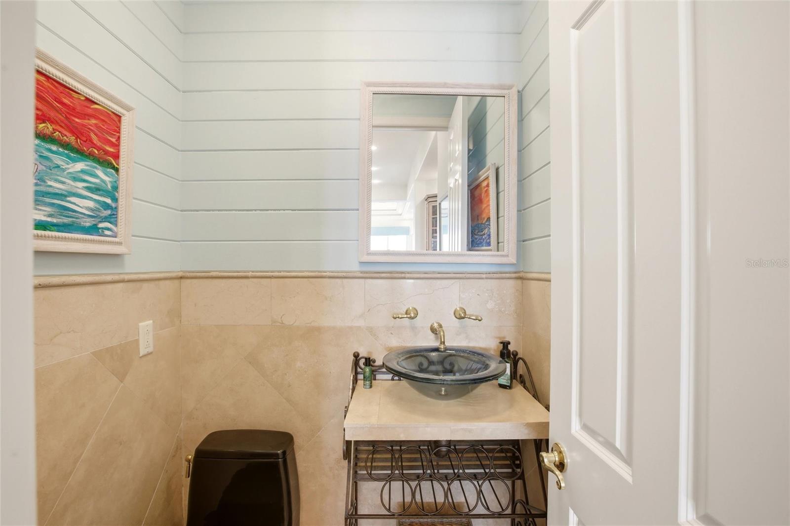 7524 WESTMORELAND DR — photo 27