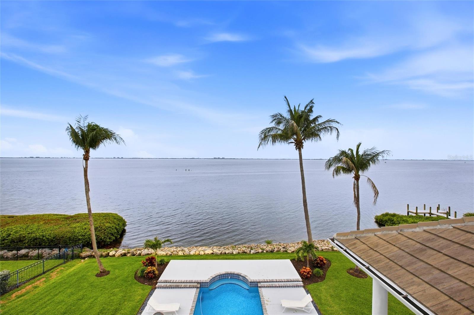 7524 WESTMORELAND DR — photo 41