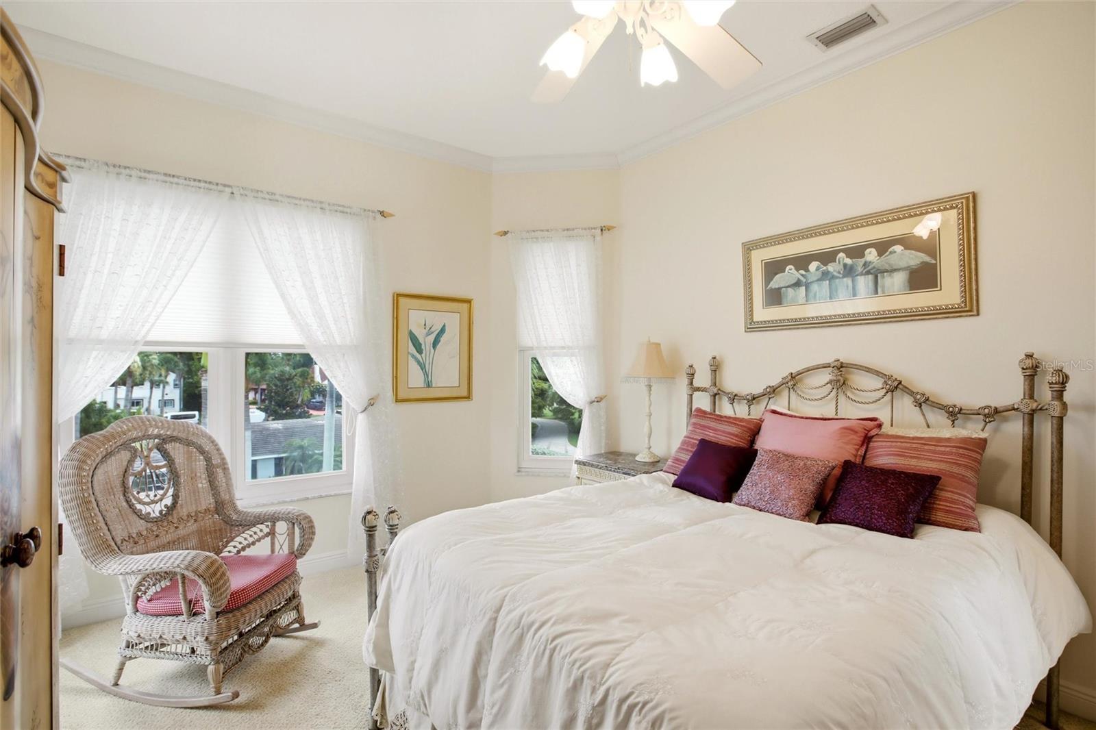 7524 WESTMORELAND DR — photo 43