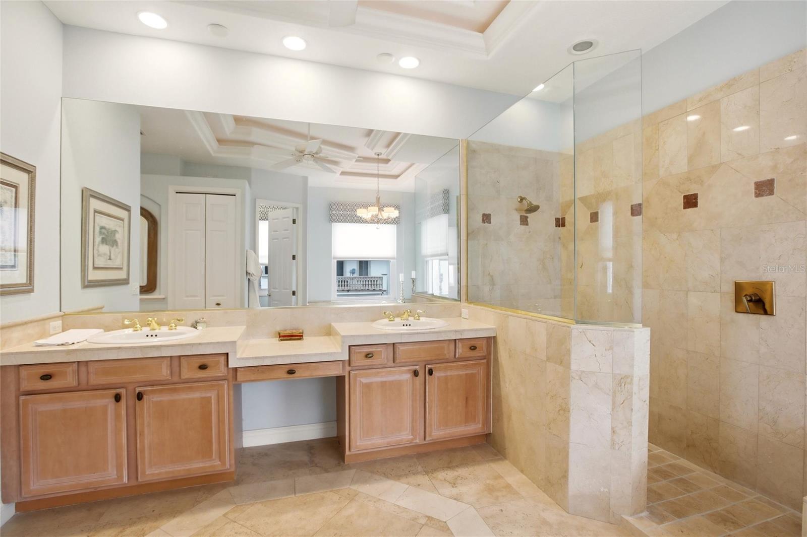 7524 WESTMORELAND DR — photo 34