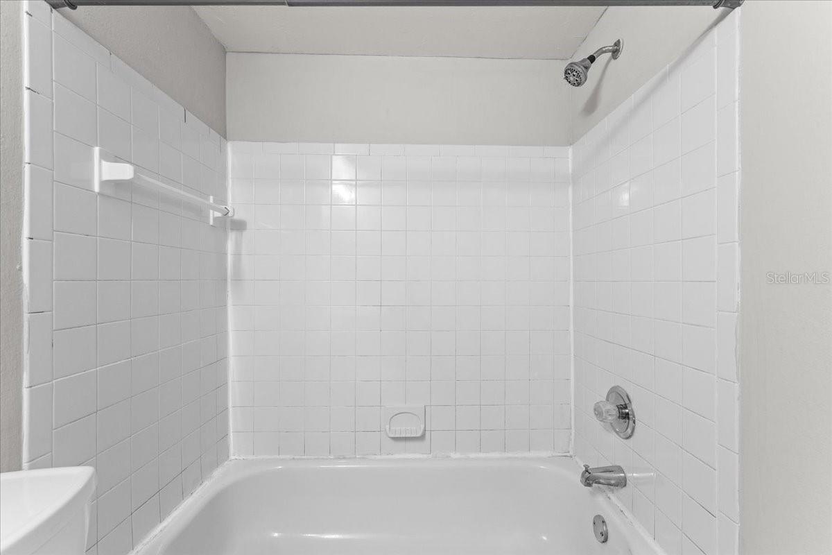 12407 OAK CEDAR PL #202 — photo 15