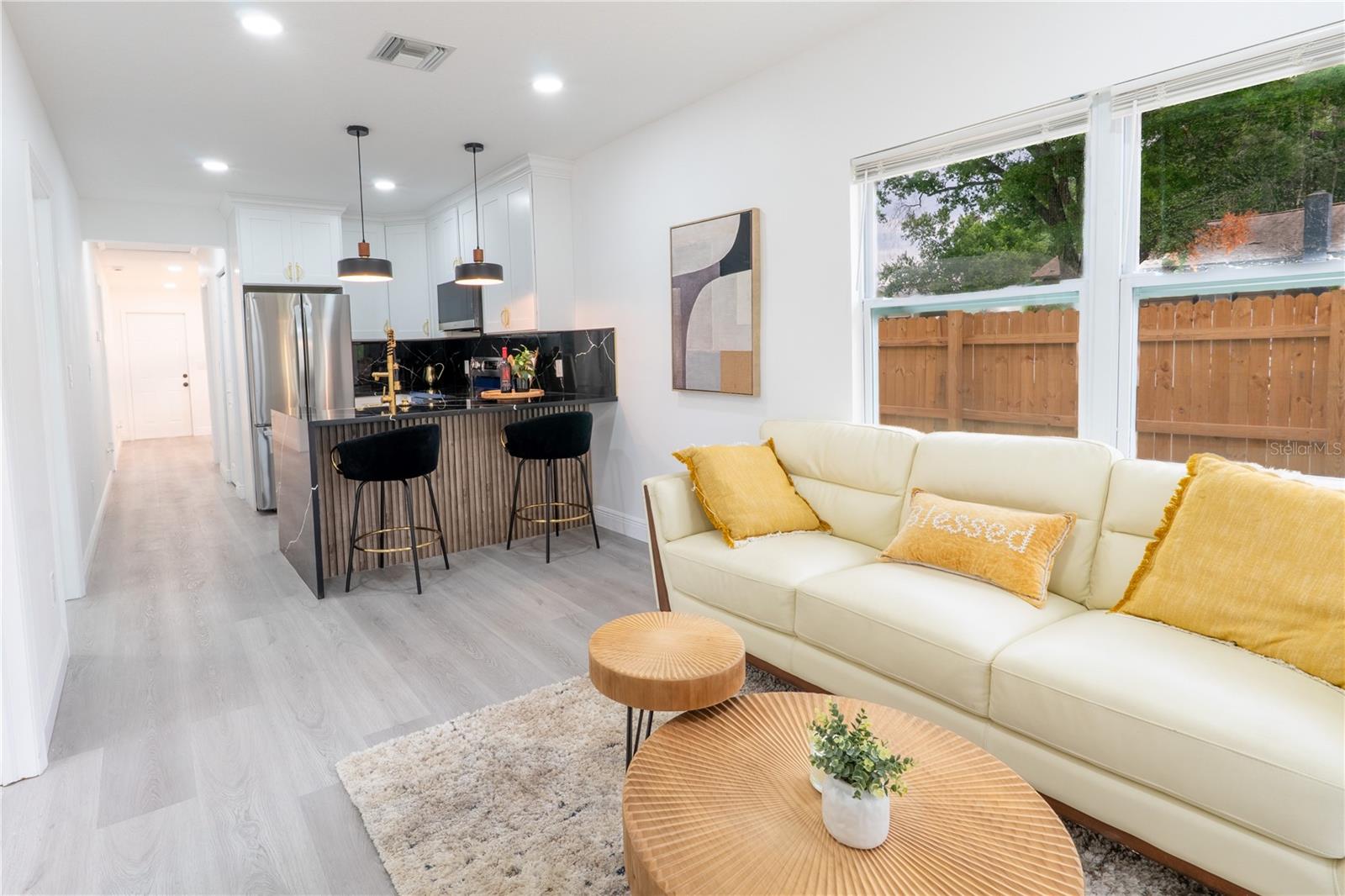 8408 N SEMINOLE AVE — photo 5
