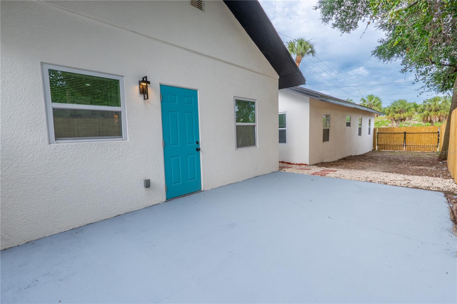 8408 N SEMINOLE AVE — photo 24